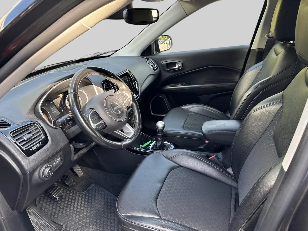 Jeep-Compass-image-10