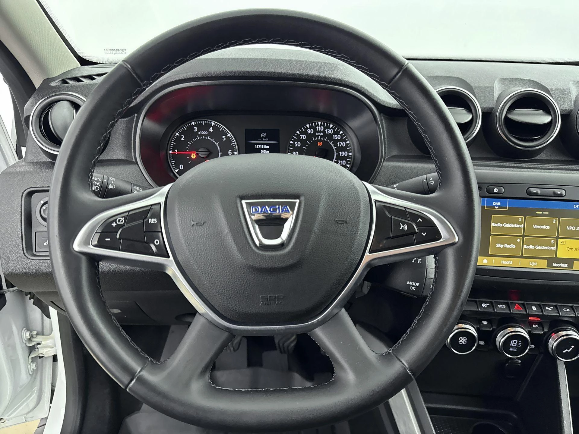 Dacia-Duster-image-26