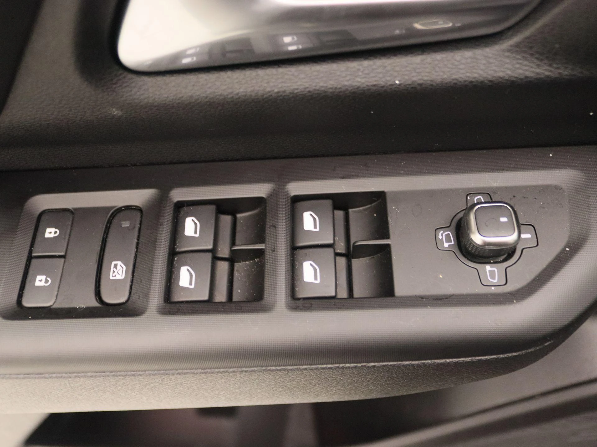 Jeep-Compass-image-21