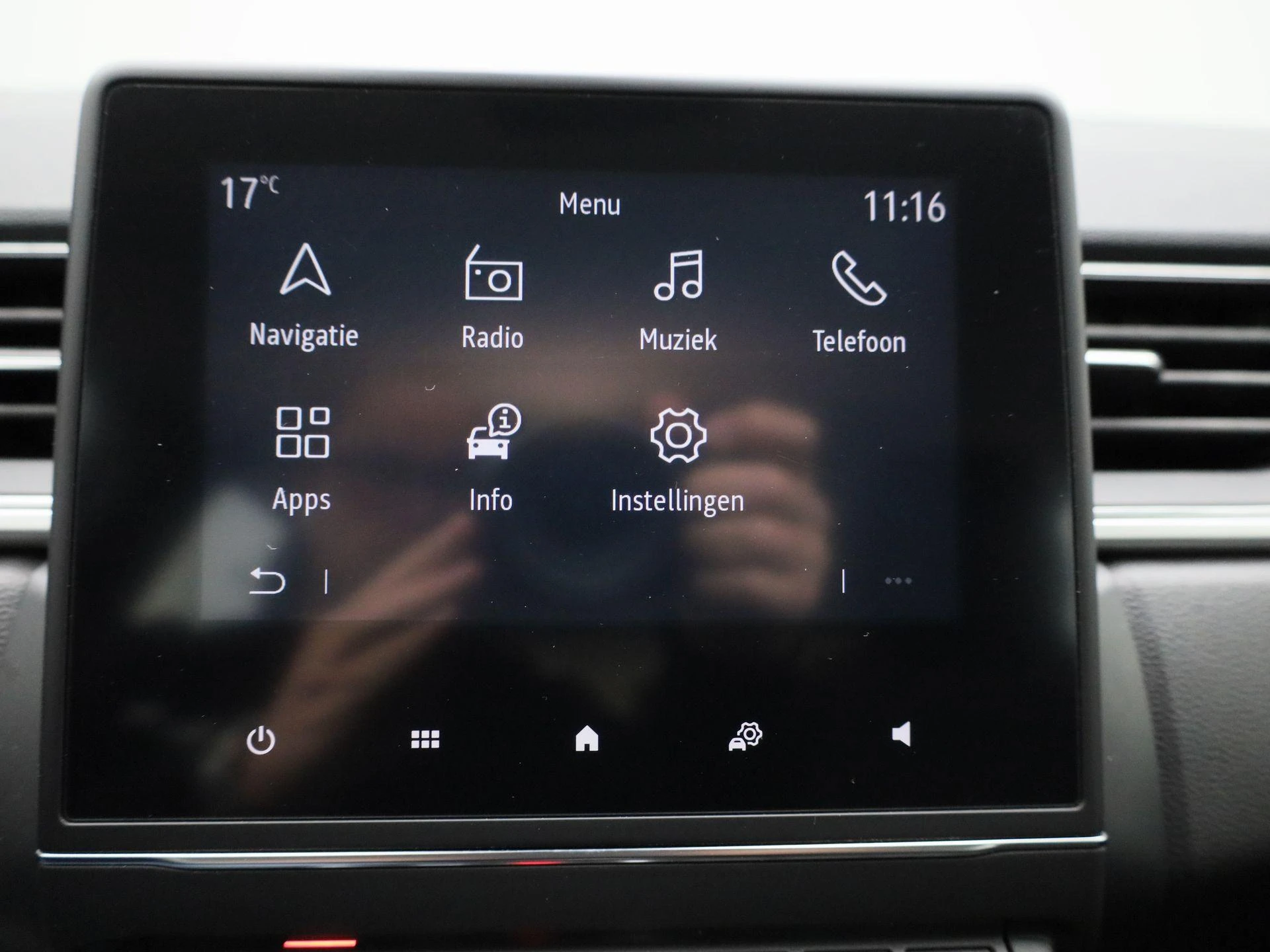 Renault-Captur-image-15
