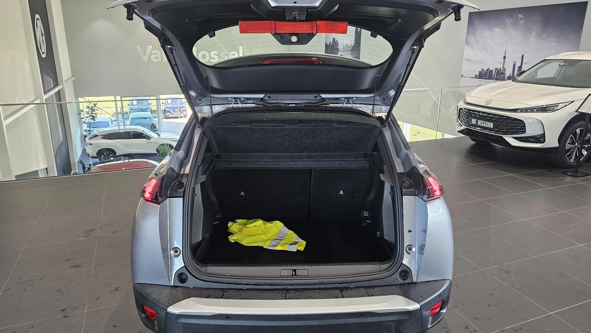 Peugeot-2008-image-23