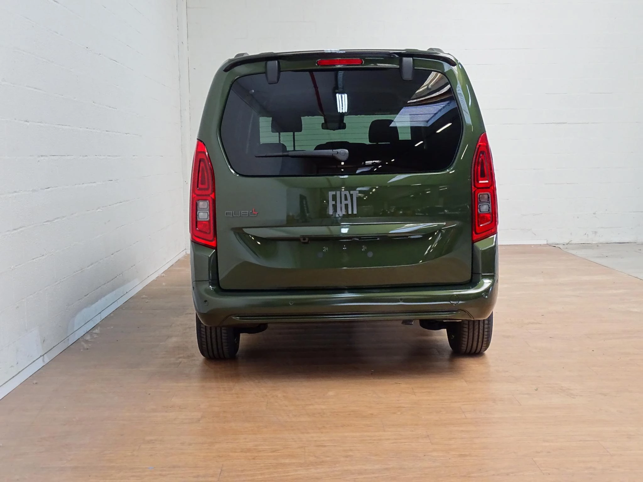 Fiat Qubo L 1.5 BlueHDI 130 S&S AT La Prima Long 7 seats gps+c