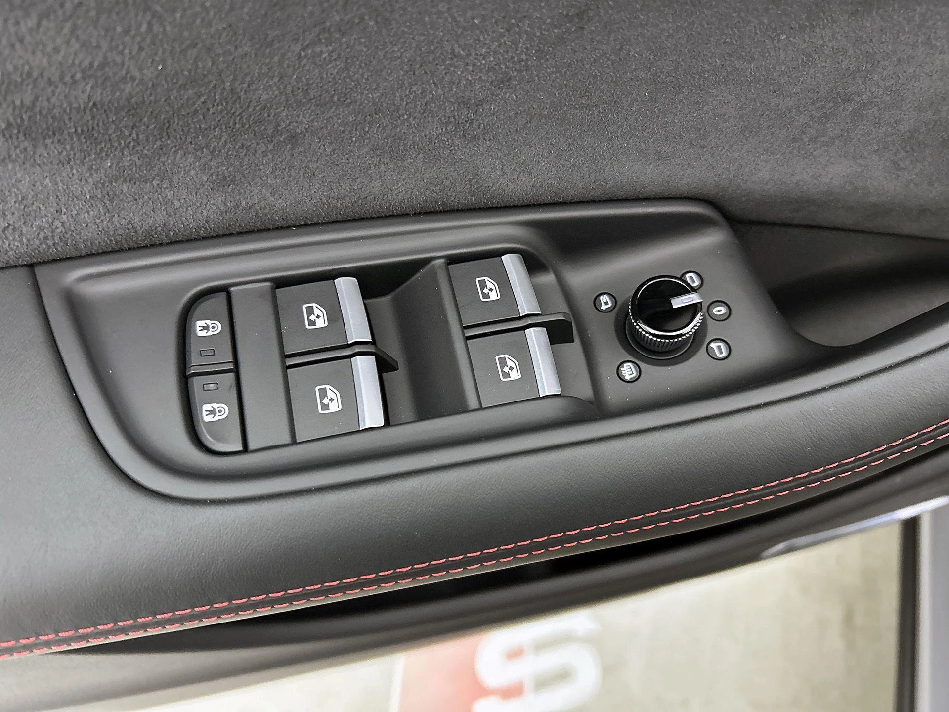 Audi-Q8-image-38