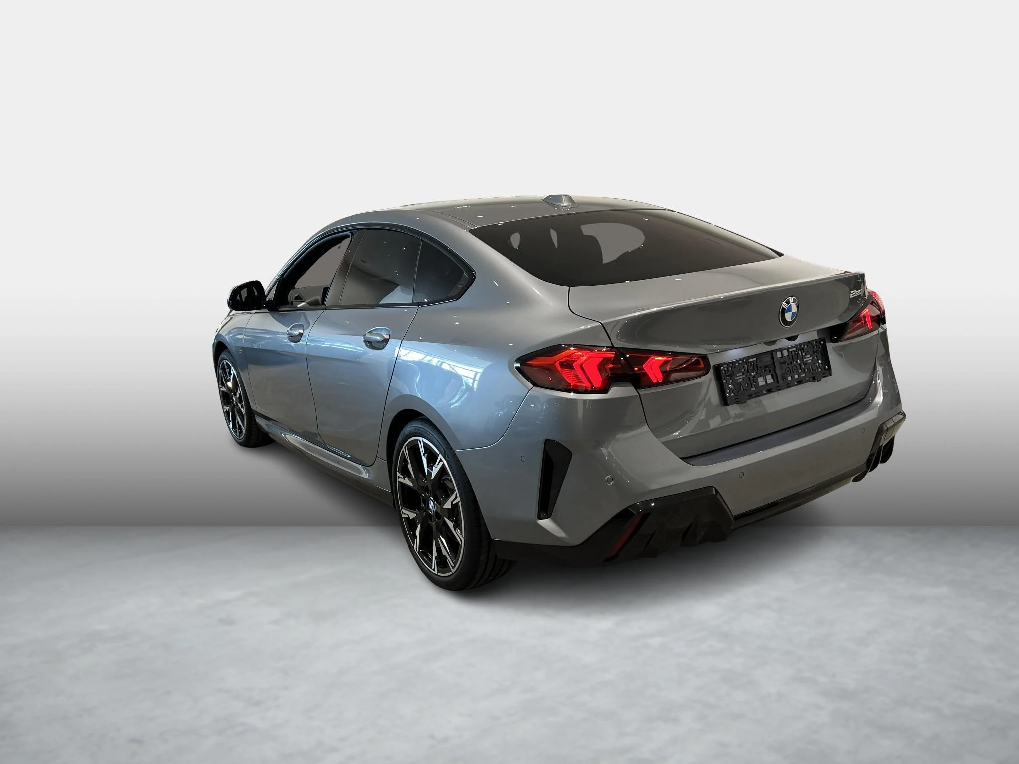 BMW-Série 2-image-7