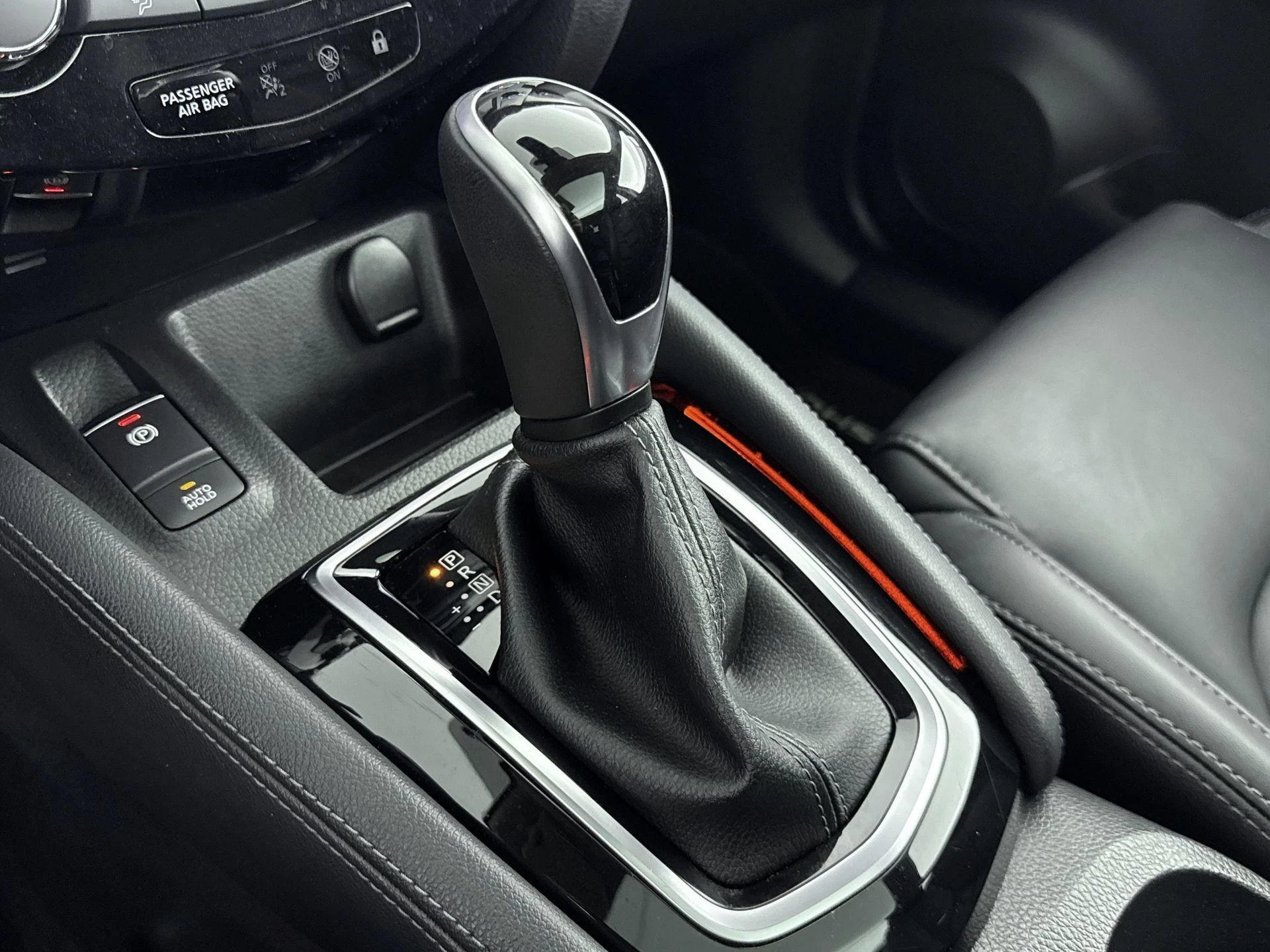 Nissan-QASHQAI-image-40