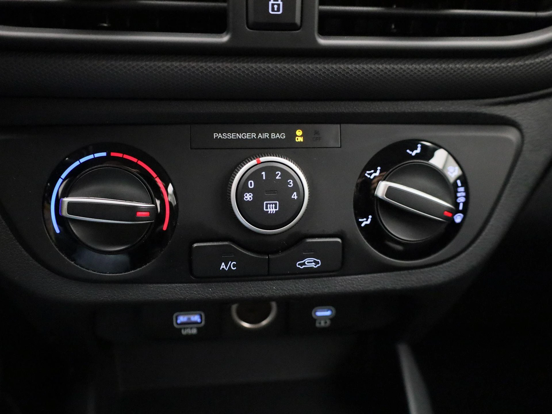 Hyundai i10 - 18