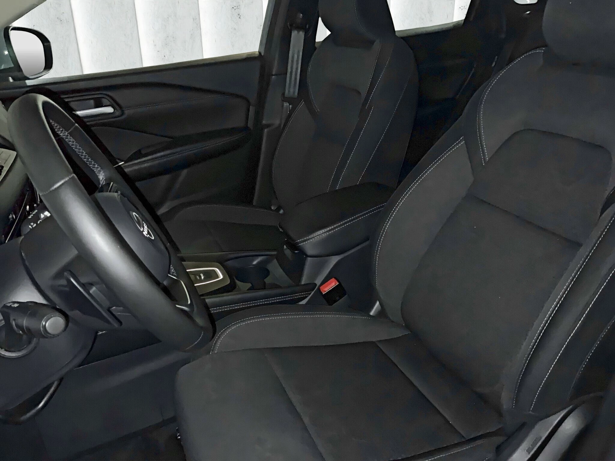 Nissan-QASHQAI-image-9