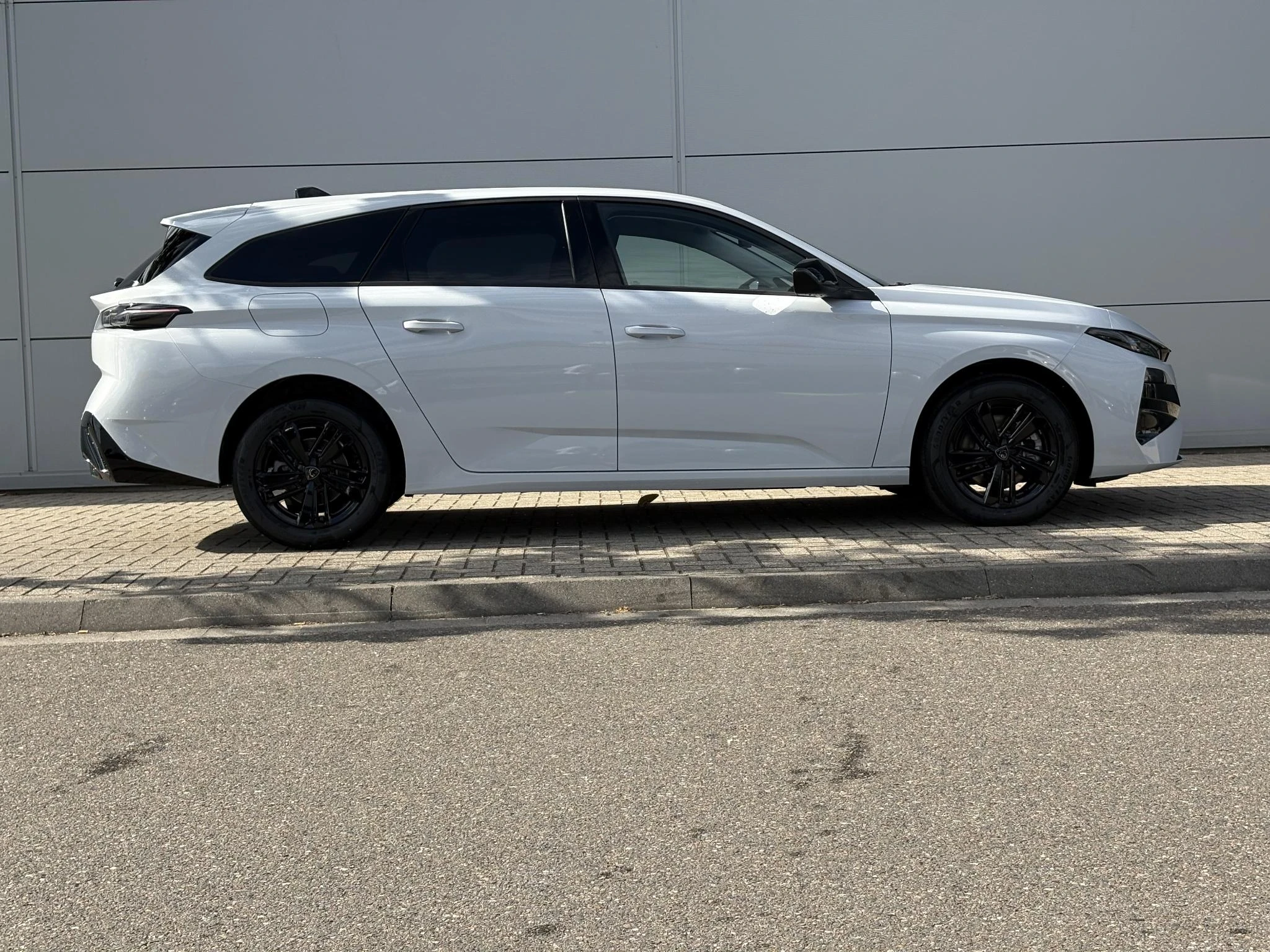 Peugeot-308-image-6
