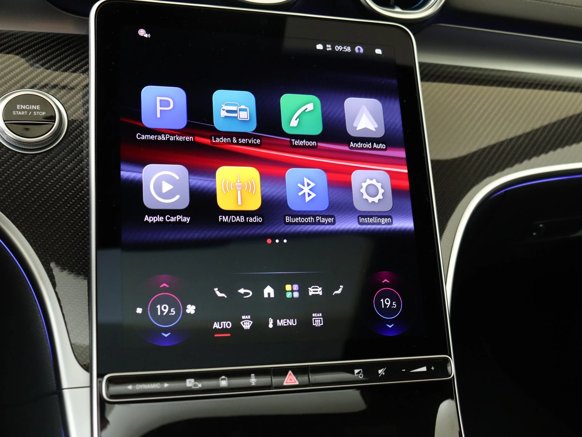 Mercedes-Benz-C-Klasse-image-16