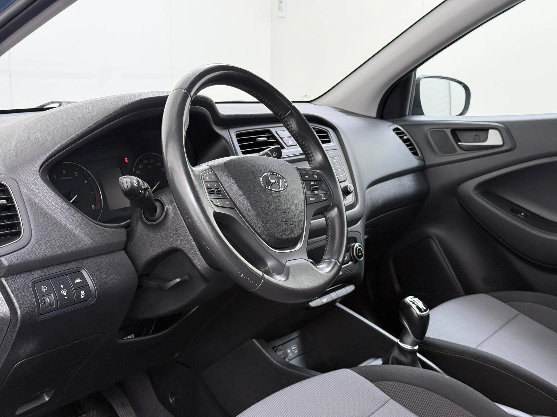 Hyundai-i20-image-5