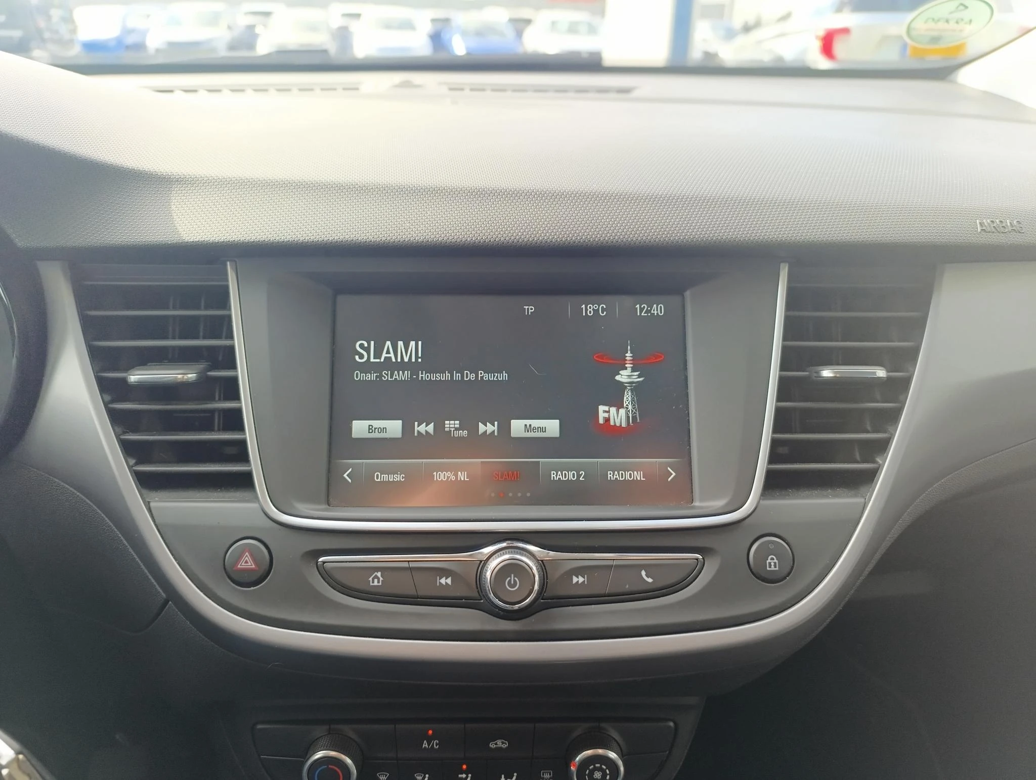 Opel-Crossland X-image-17