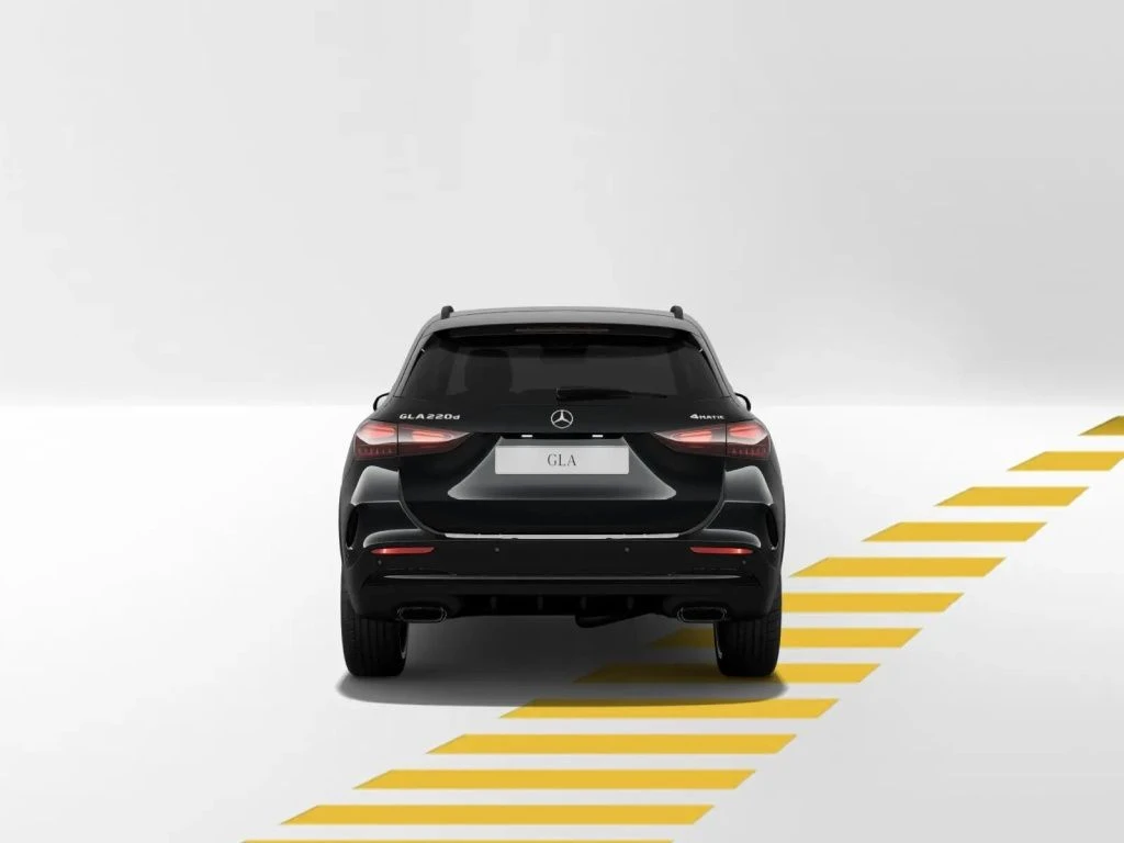 Mercedes-Benz-GLA 220 d-image-5