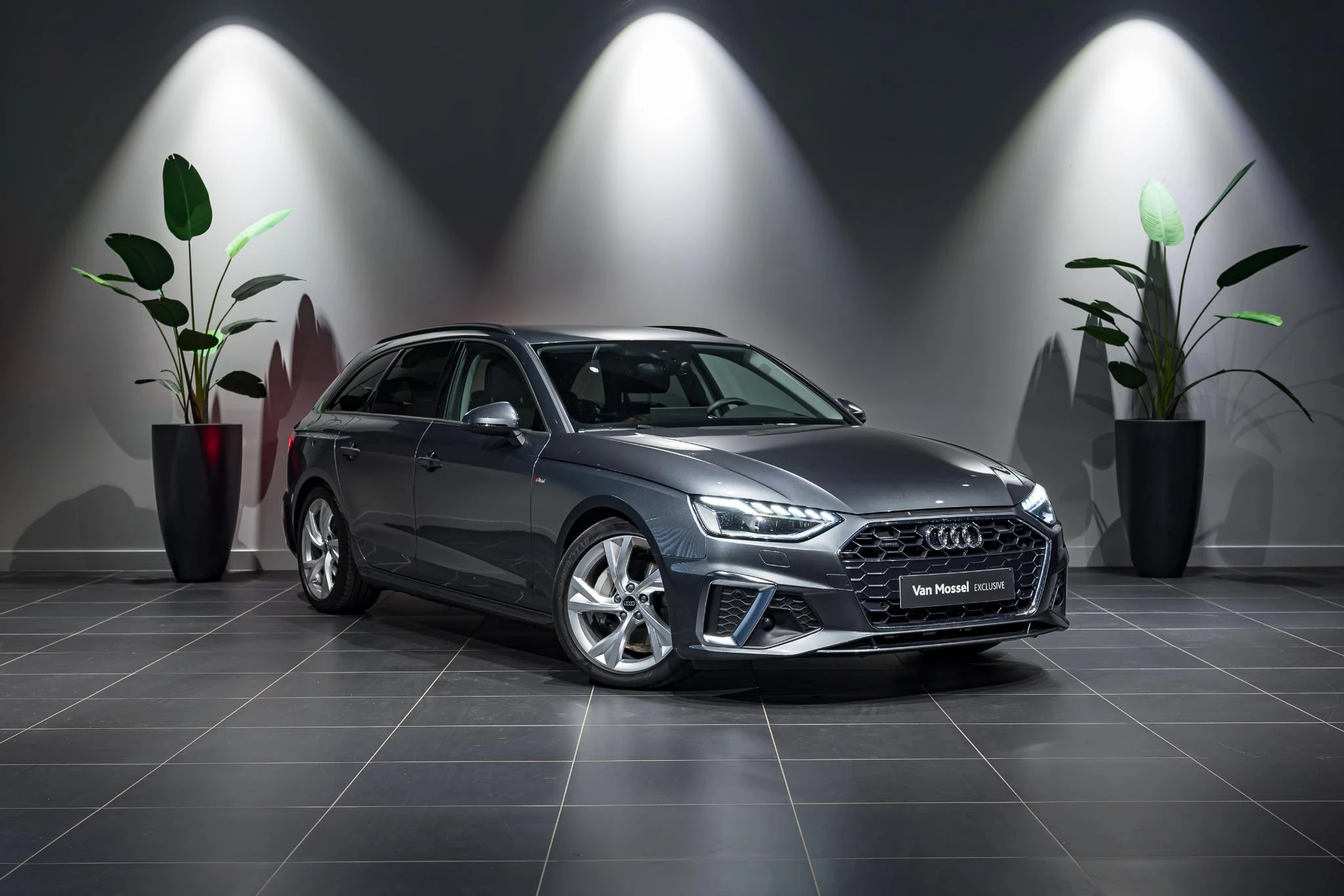 Audi A4 Avant 40 TFSI S tronic S line quattro Avant