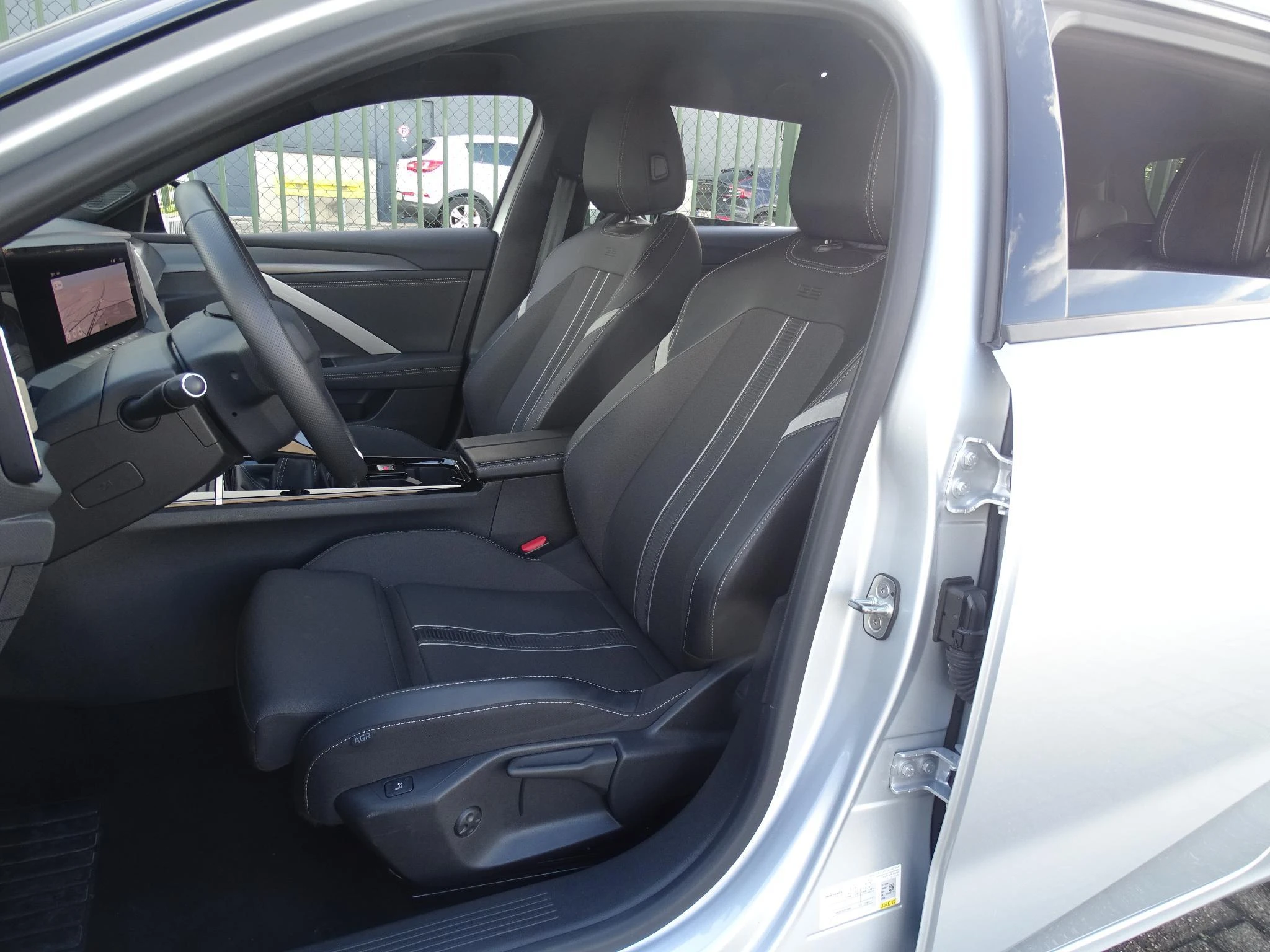 Opel-Astra-image-10