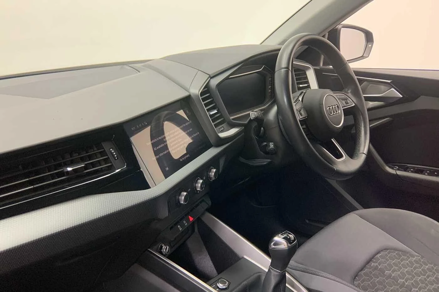 Audi-A1 Sportback-image-11