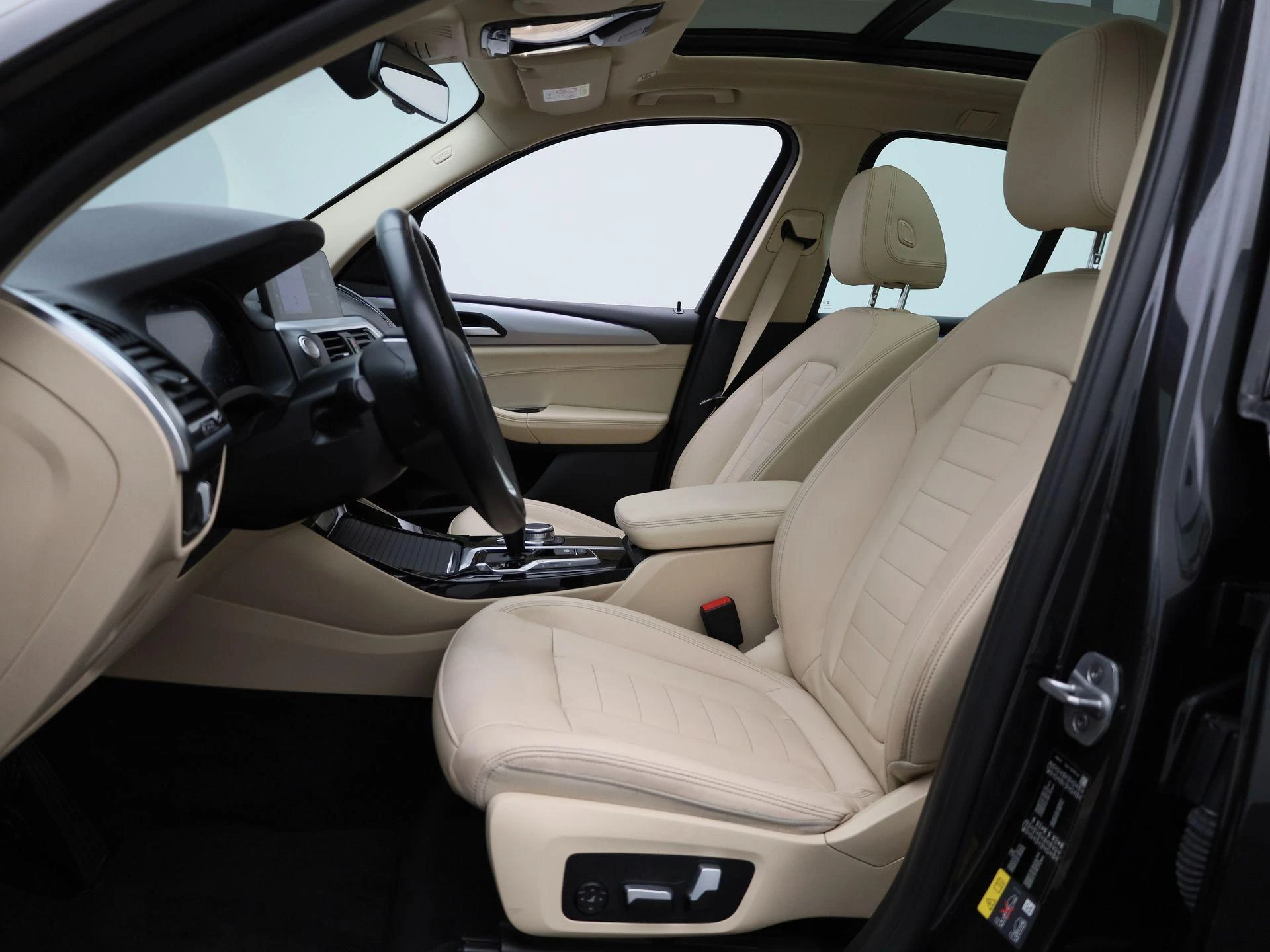 BMW-X3-image-10