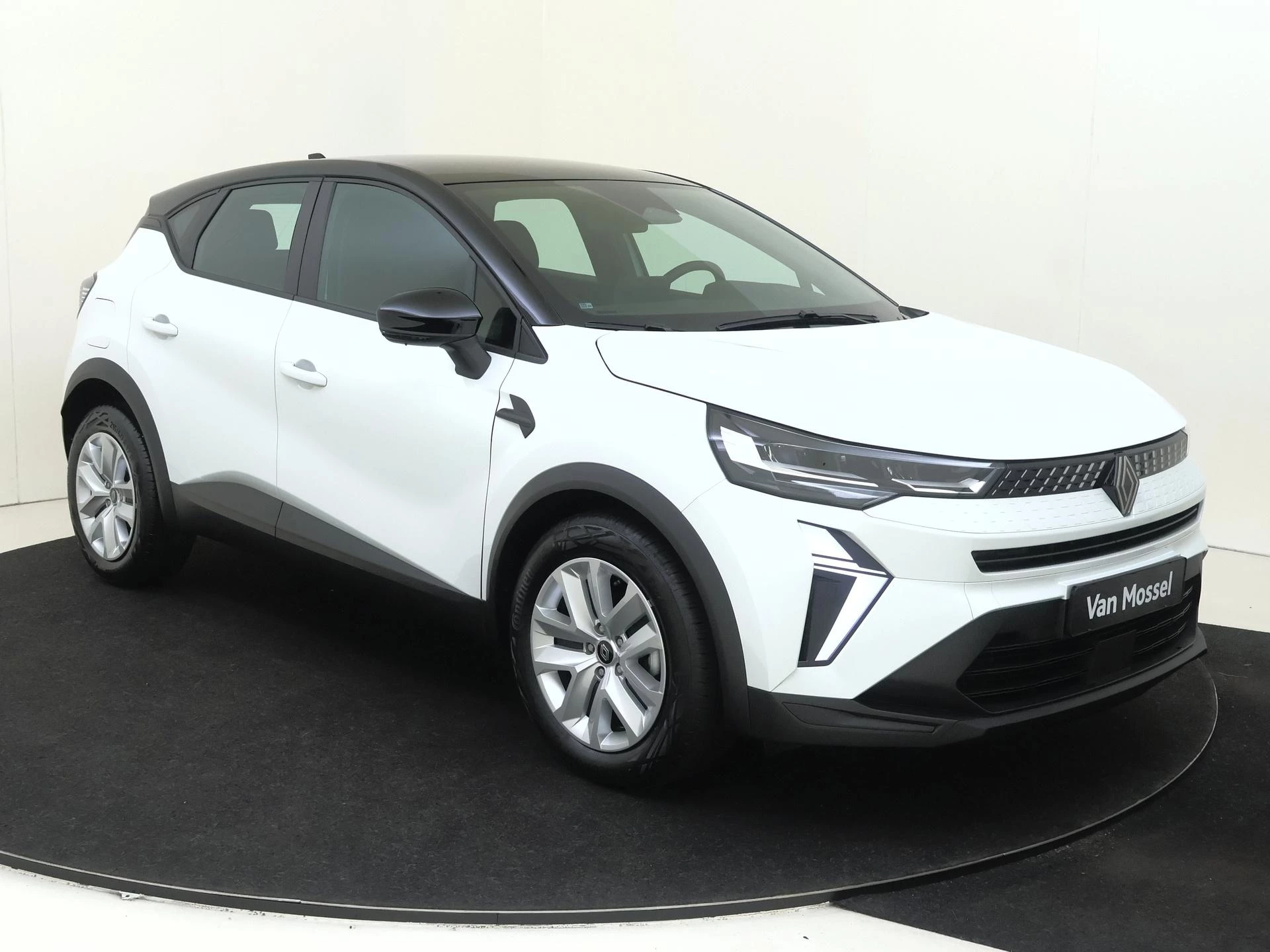 Renault-Captur-image-1