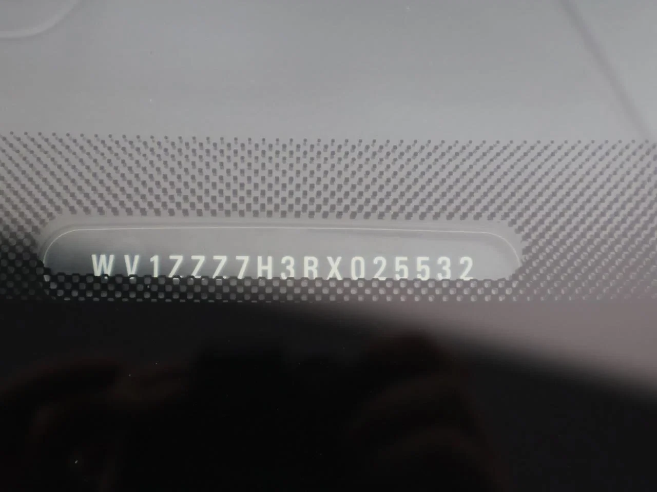 Volkswagen-Transporter-image-8