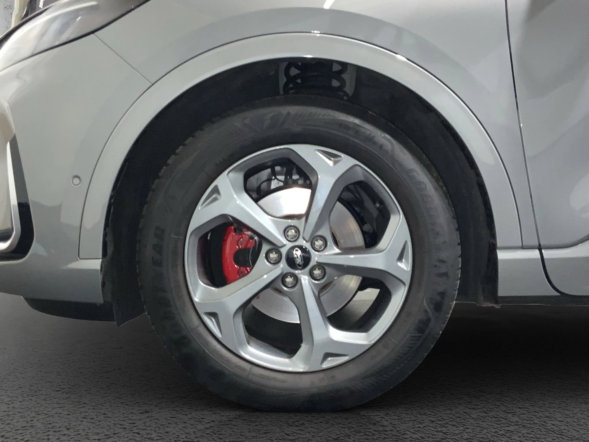 Ford Kuga ST-Line X Aut.*360GRAD*LED-MATRIX*NAVI*GRA*WINTER-PKT.