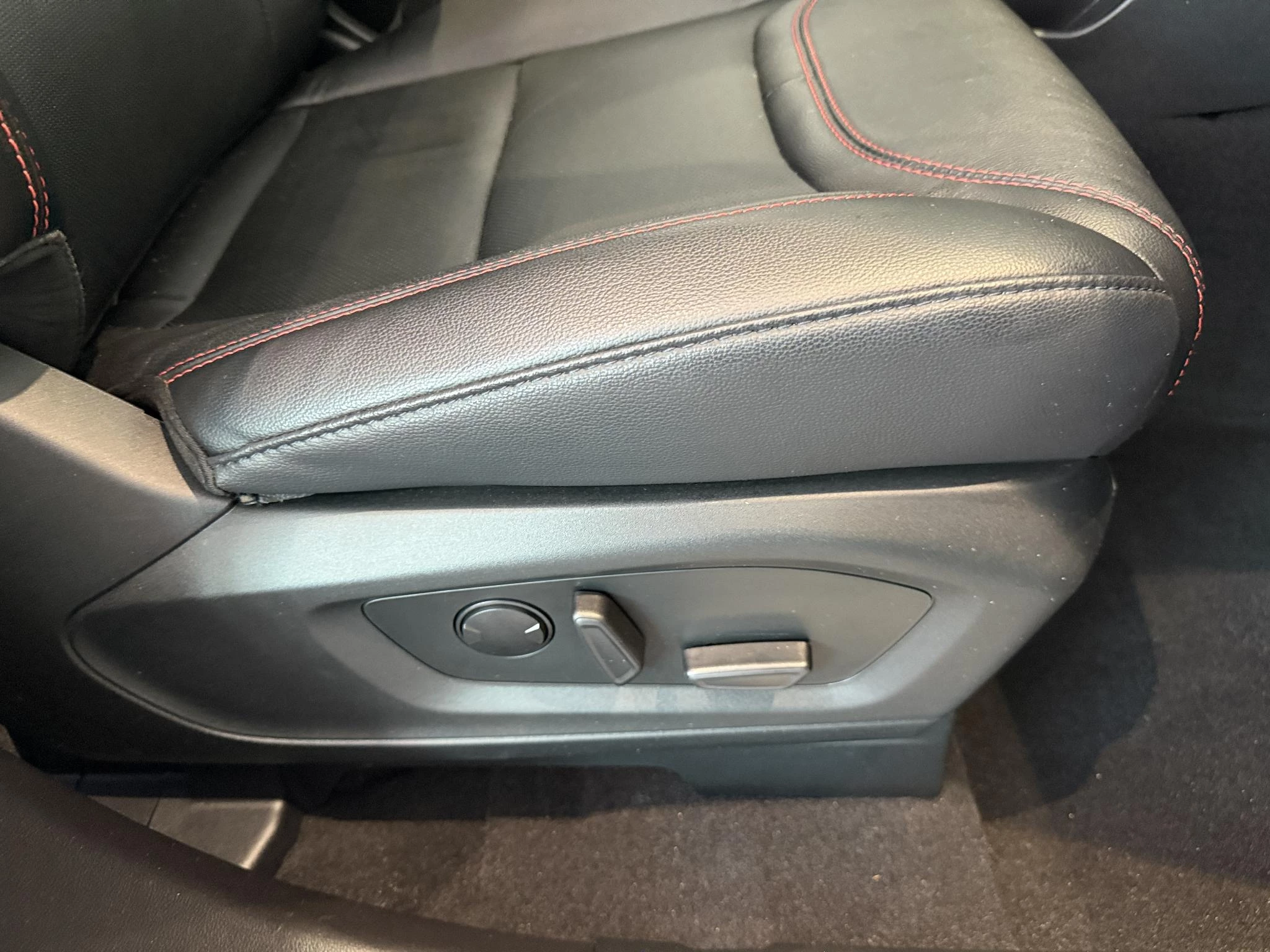 Ford-Explorer-image-25