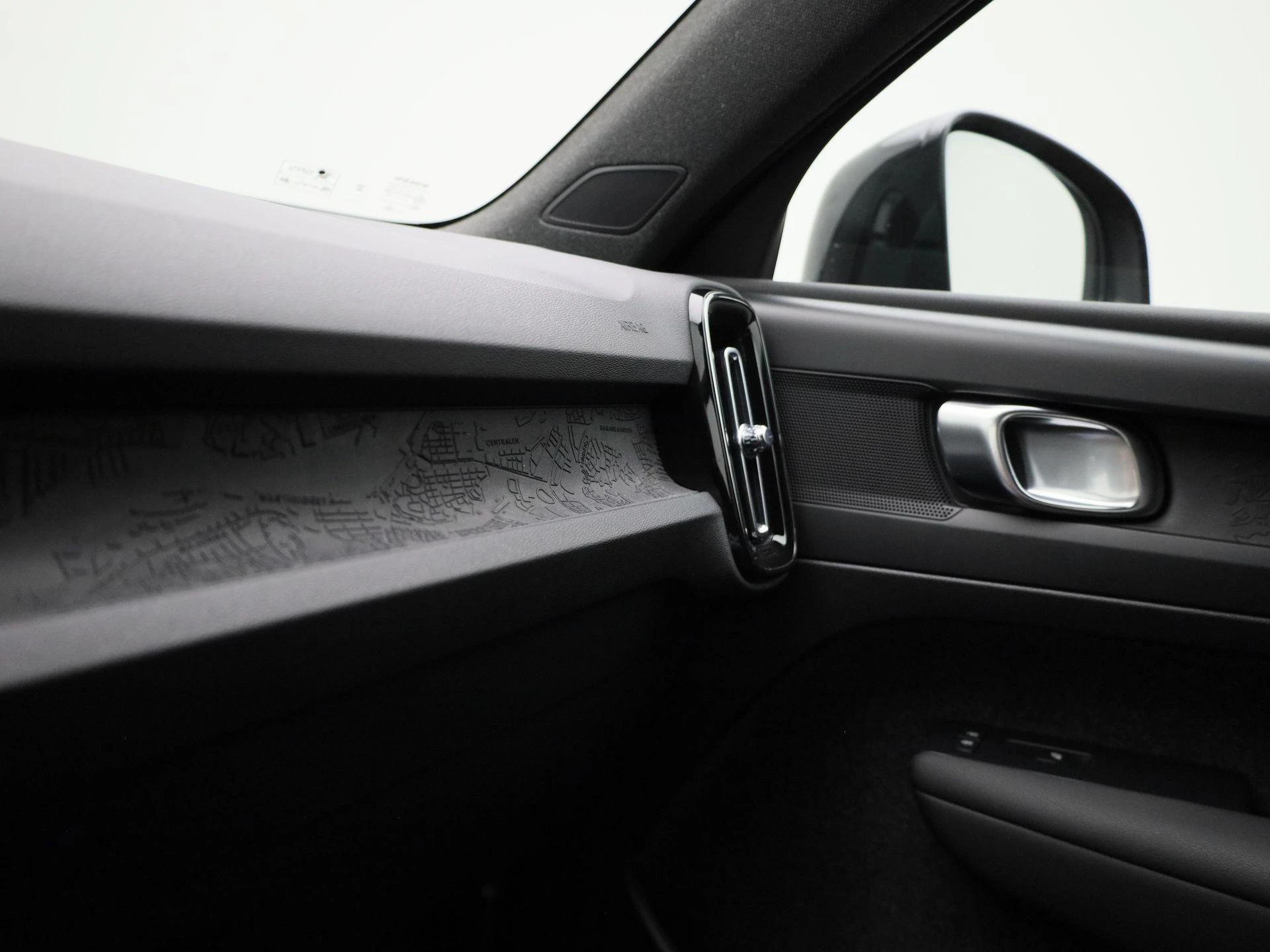 Volvo-XC40-image-27