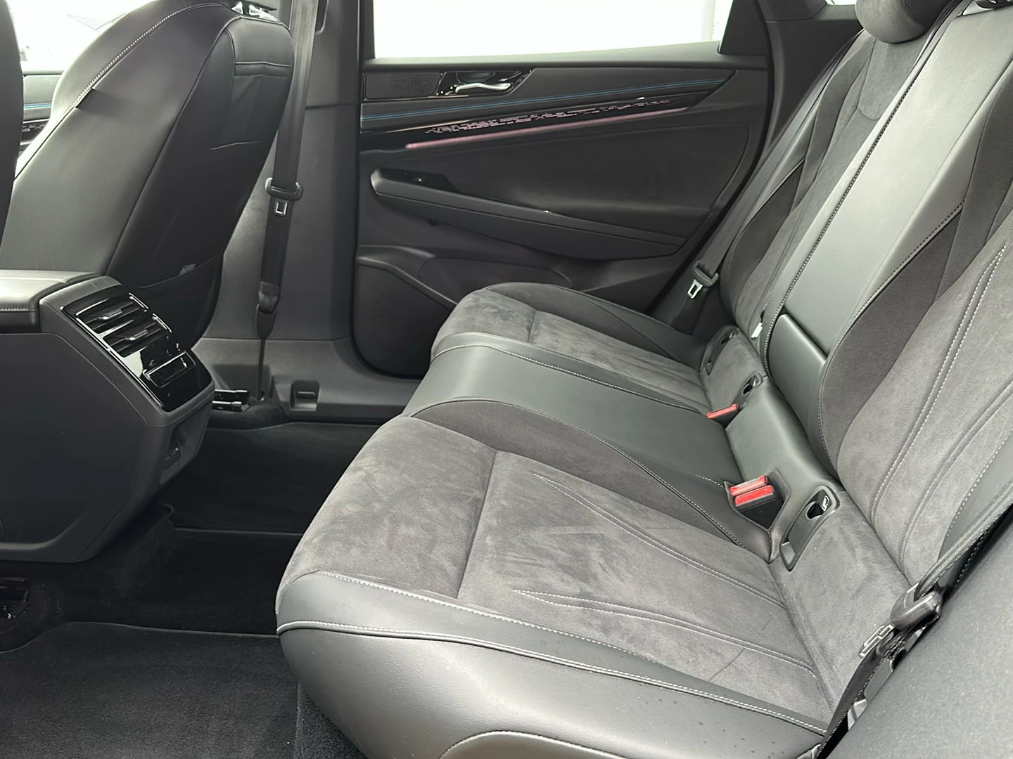 Volkswagen-ID.7-image-6