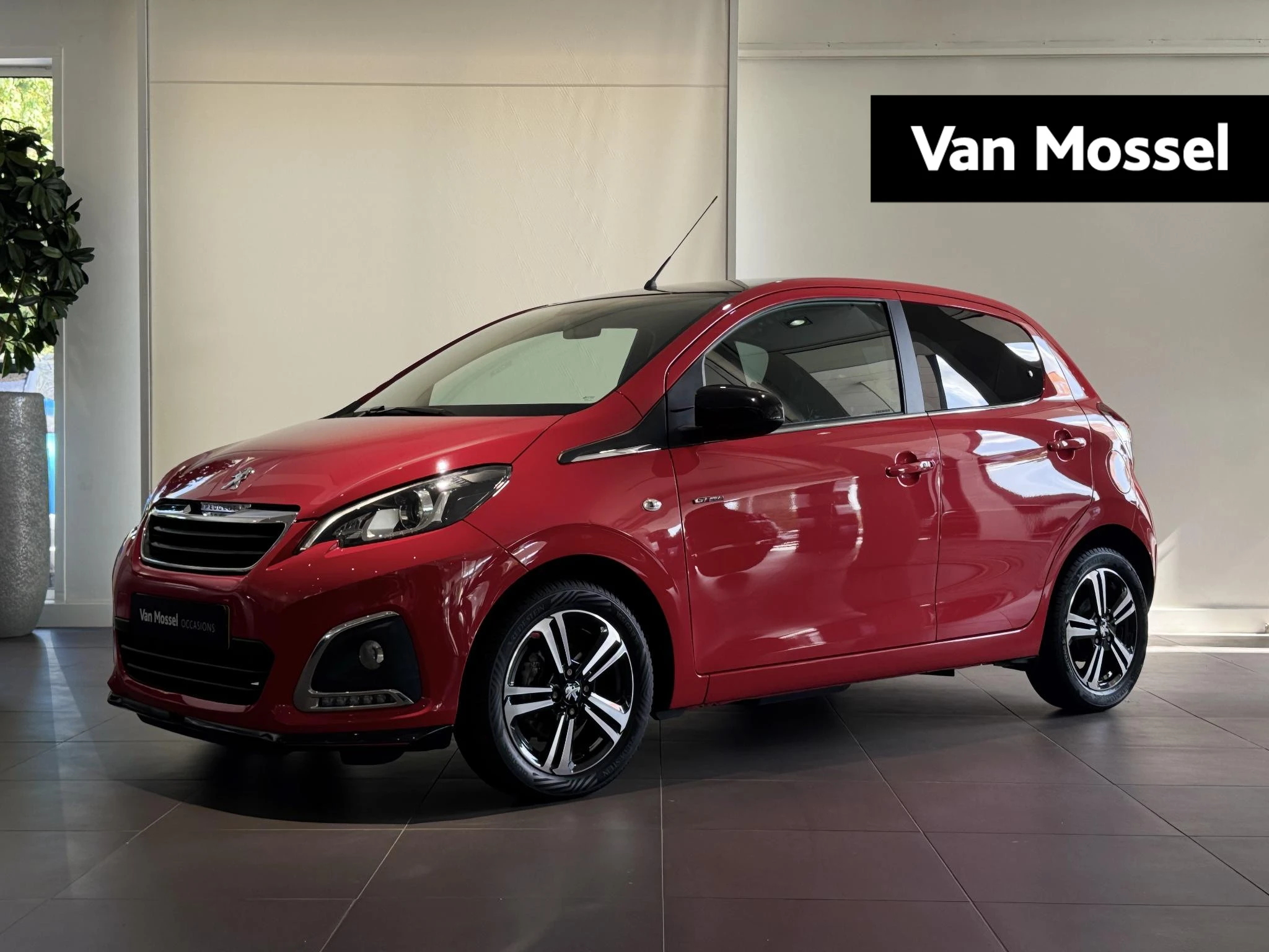 Peugeot-108-image-0