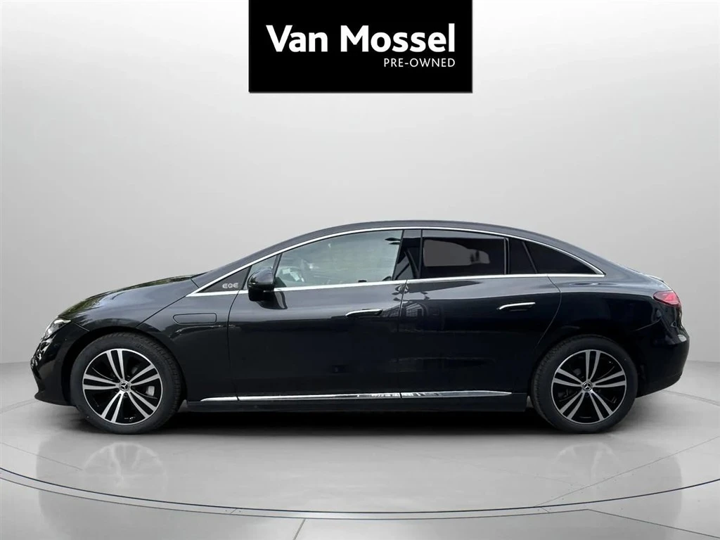 Mercedes-Benz-EQE-image-7