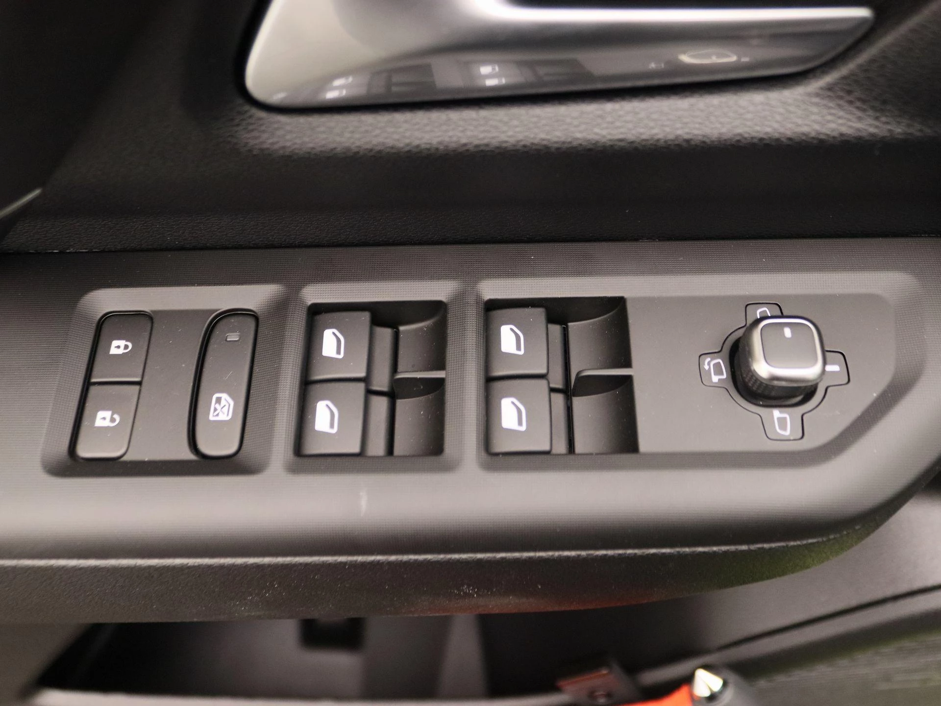 Jeep-Compass-image-22