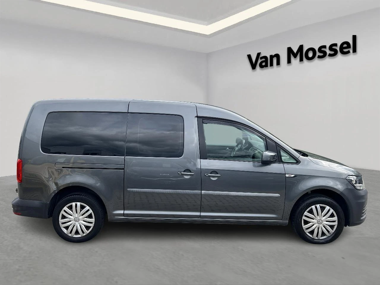 Volkswagen-Caddy-image-4