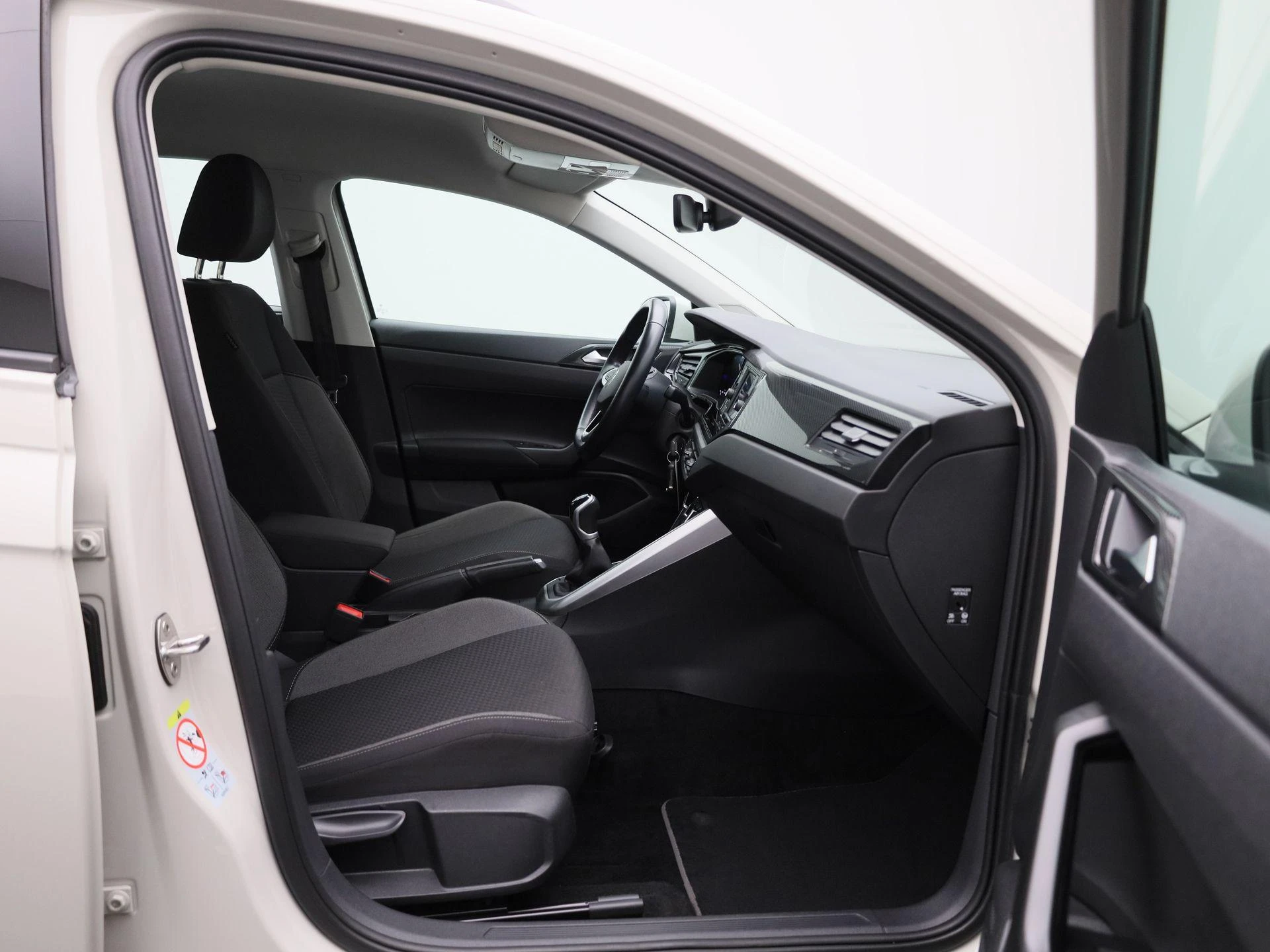 Volkswagen-Taigo-image-28