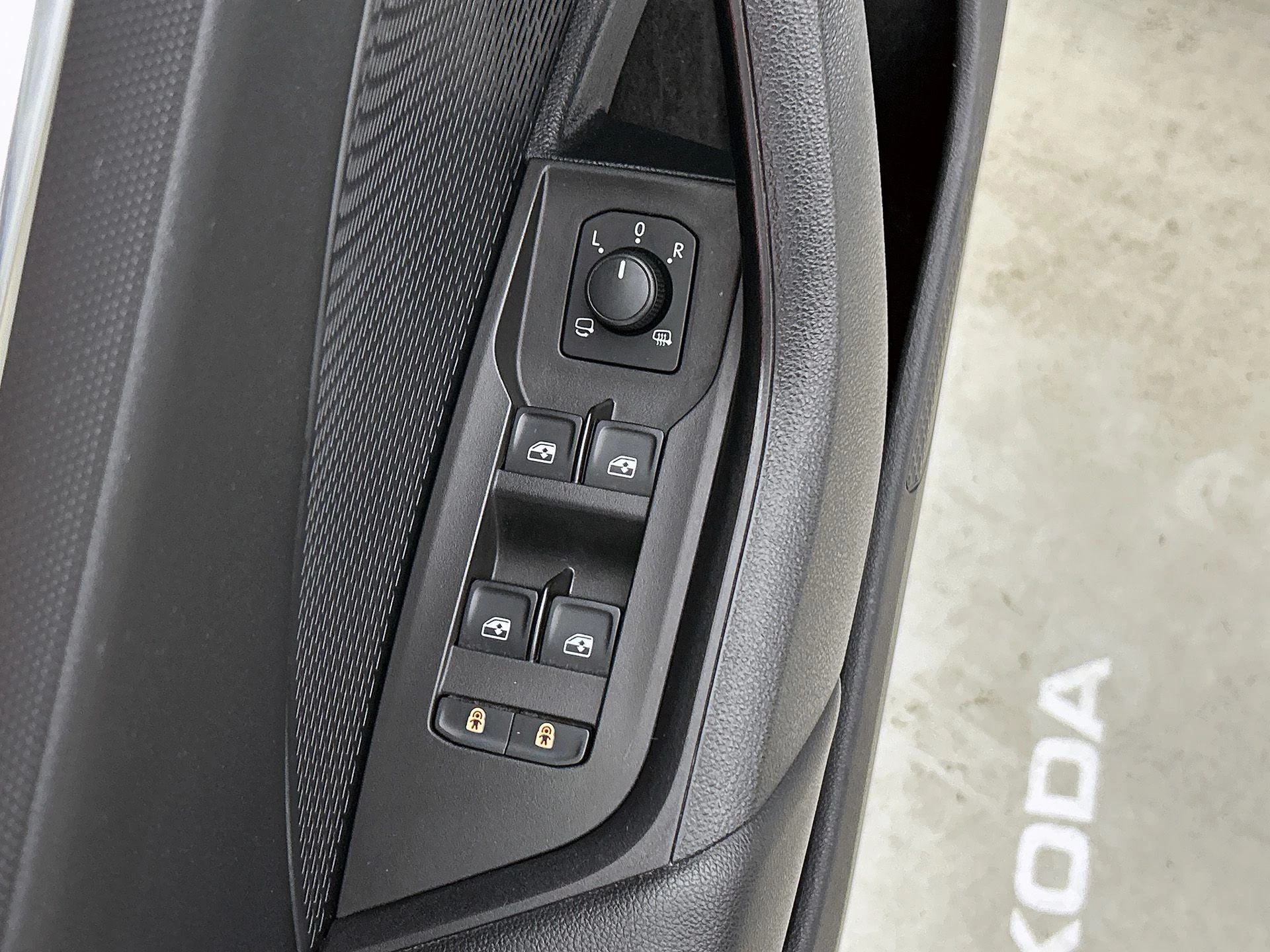 Škoda Octavia Combi 1.4 TSI iV PHEV Business Edition Plus