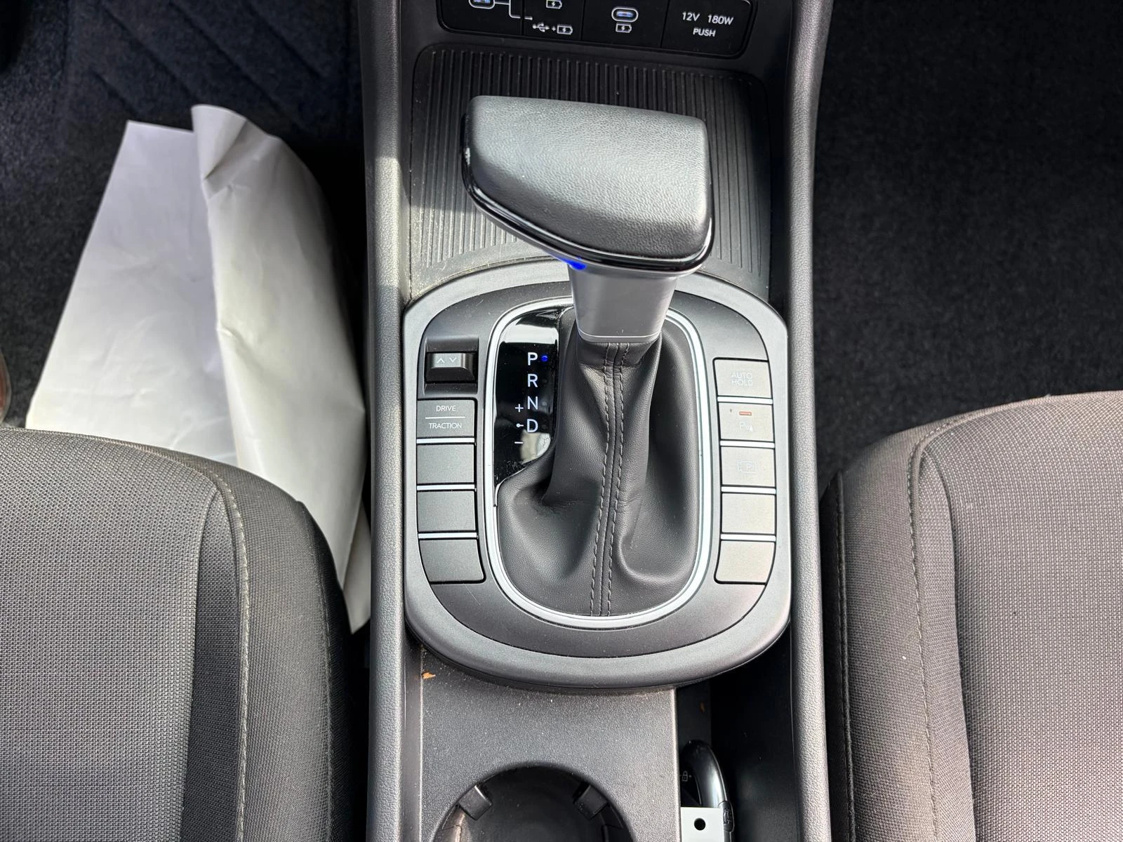 Hyundai-Kona-image-16
