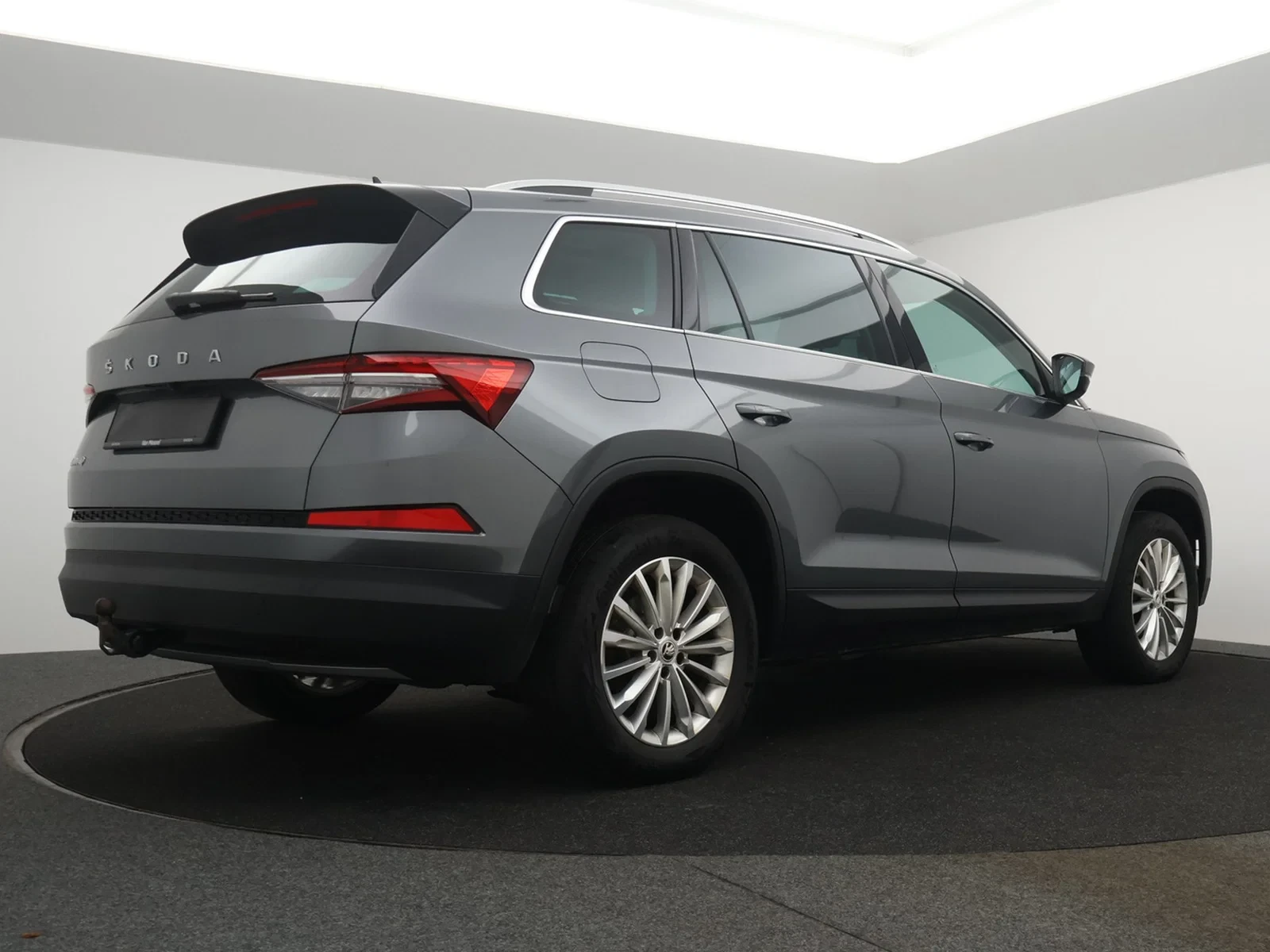 Škoda Kodiaq Kodiaq Clever 1.5TSI 150PK *AUTOMAAT*¨PANODAK*TREKHAAK*LEDER*CAMERA*PDC*CRUISE*NAVI*...*