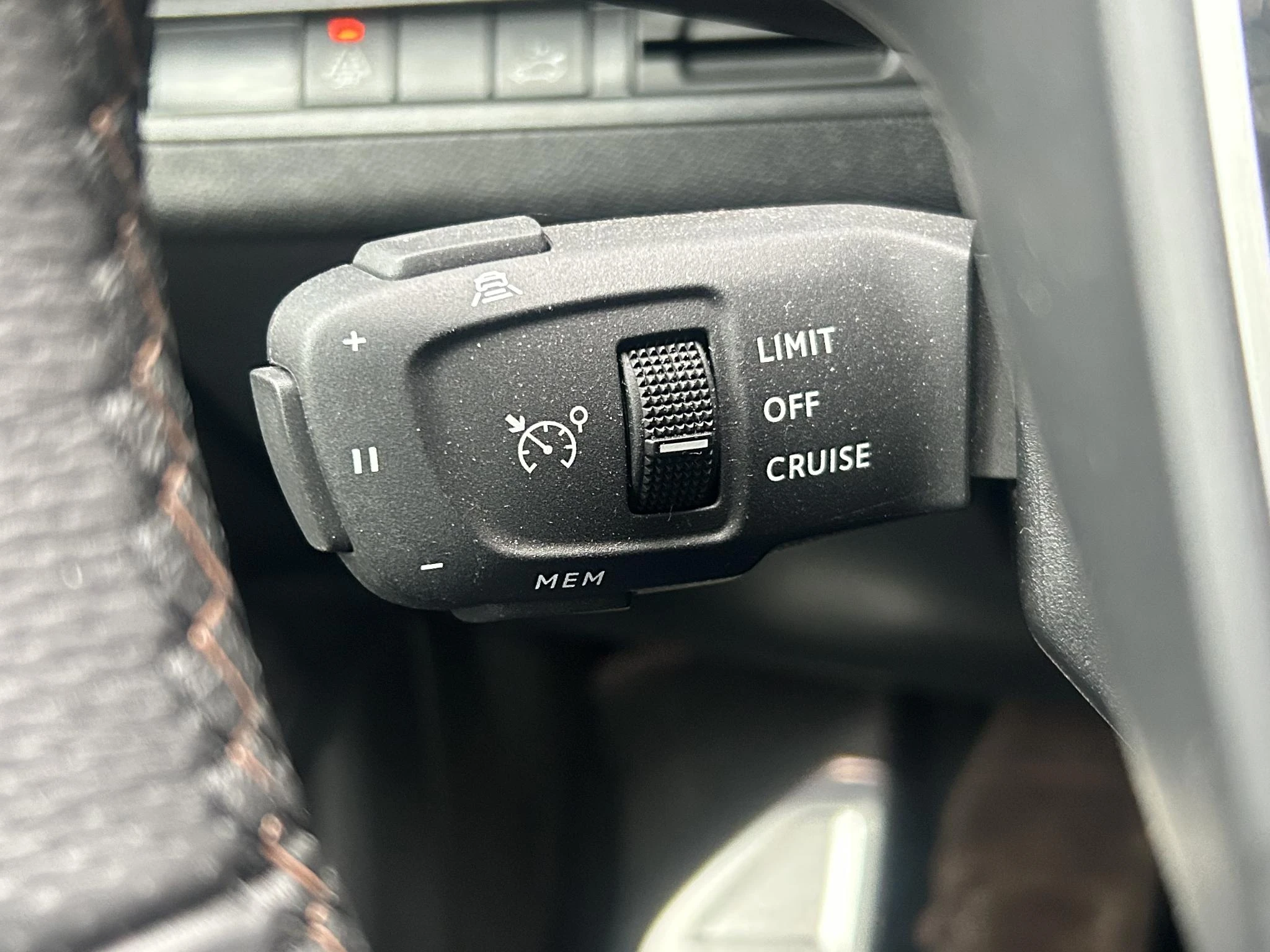 Peugeot-3008-image-12