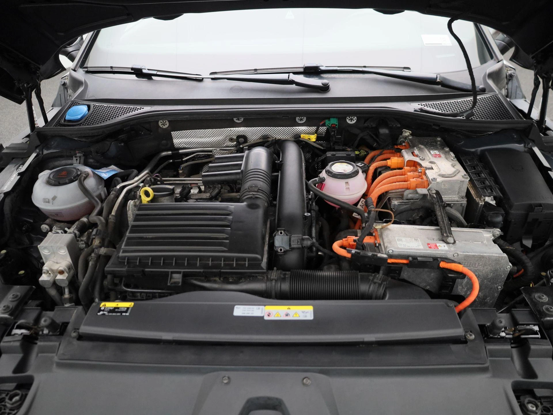 Volkswagen-Arteon-image-50