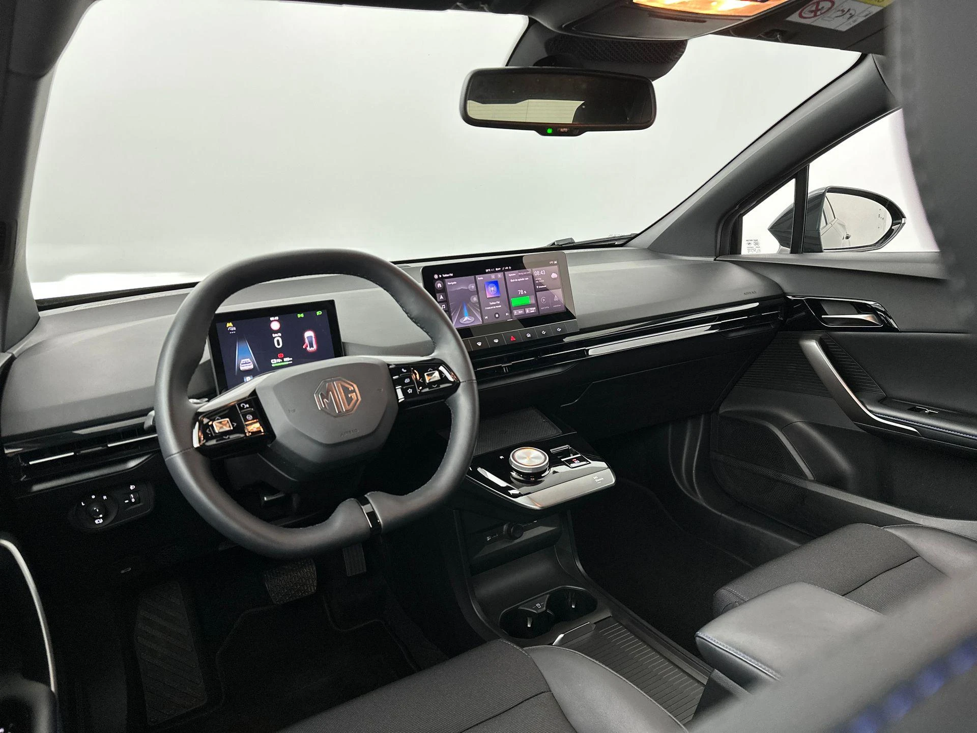 MG-MG4 EV-image-17