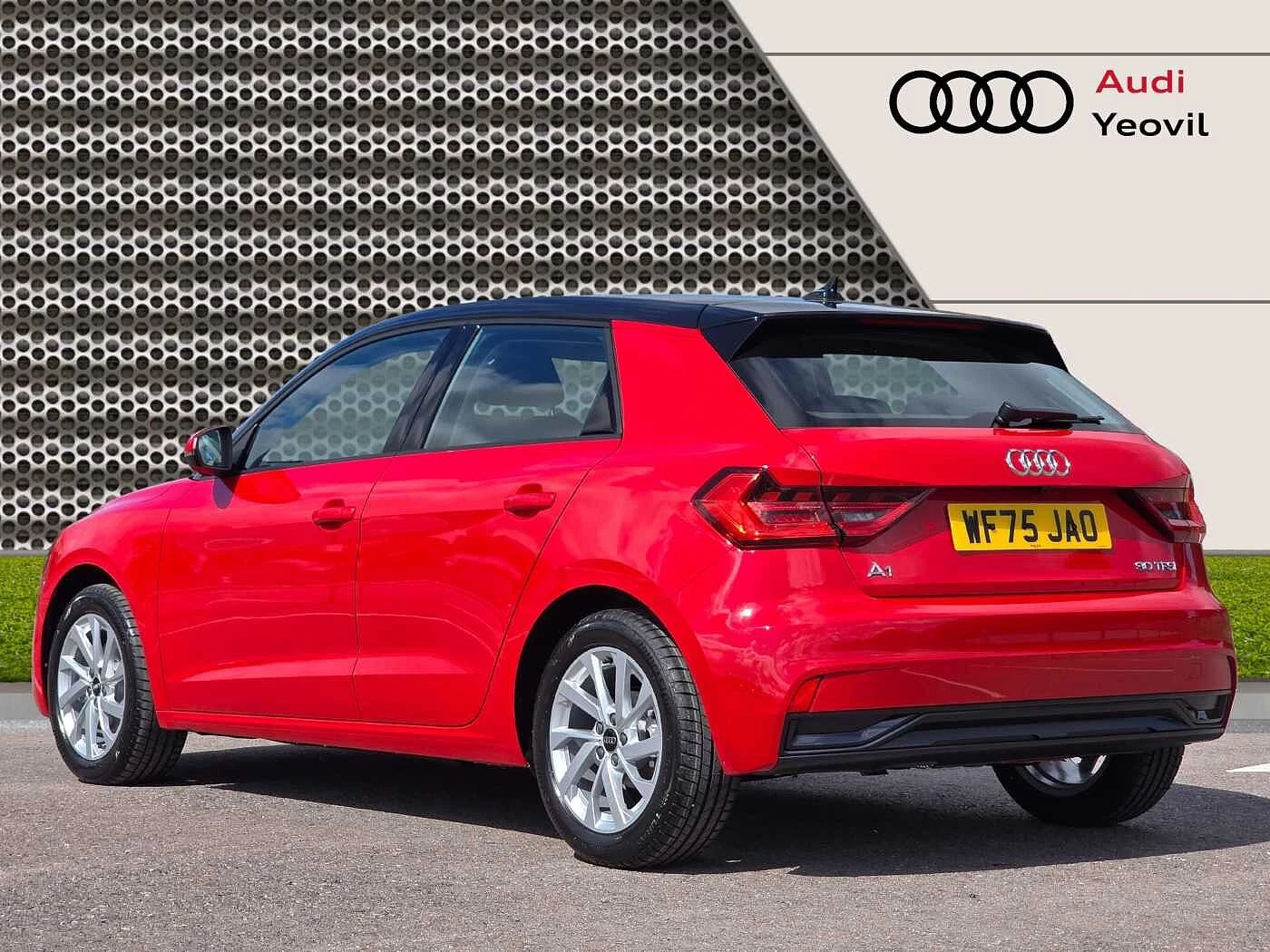 Audi-A1 Sportback-image-2