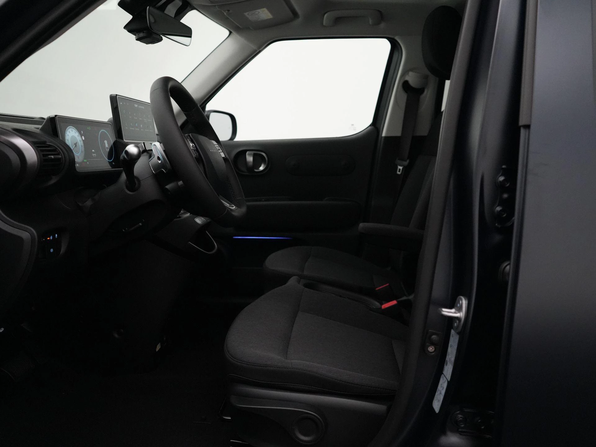 Hyundai-Inster-image-33