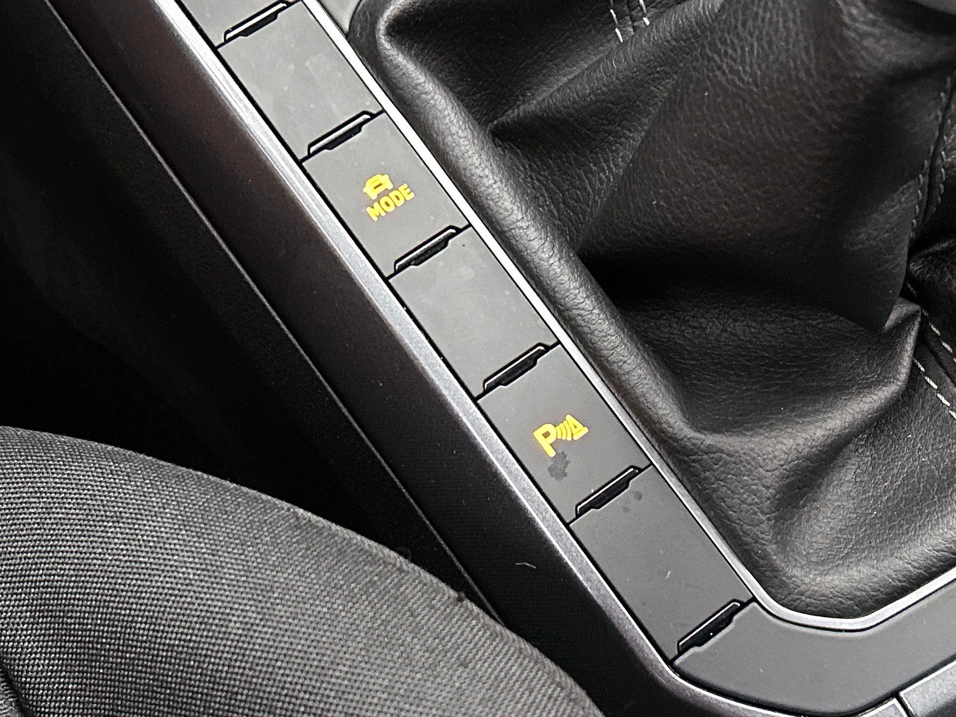 Volkswagen-Polo-image-8