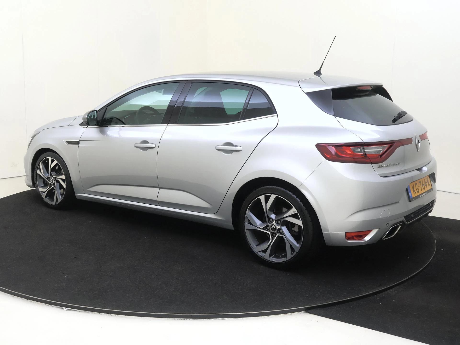 Renault-Mégane-image-6