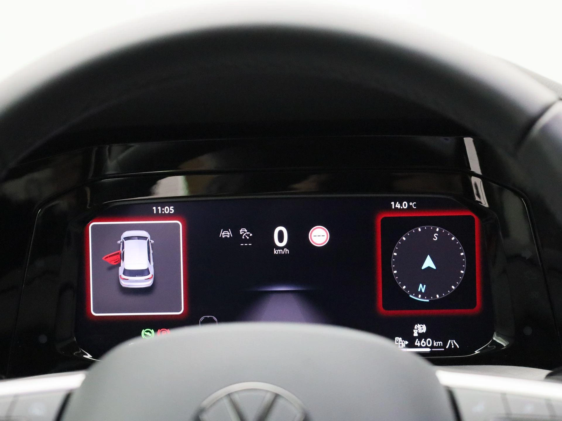 Volkswagen-Golf-image-7