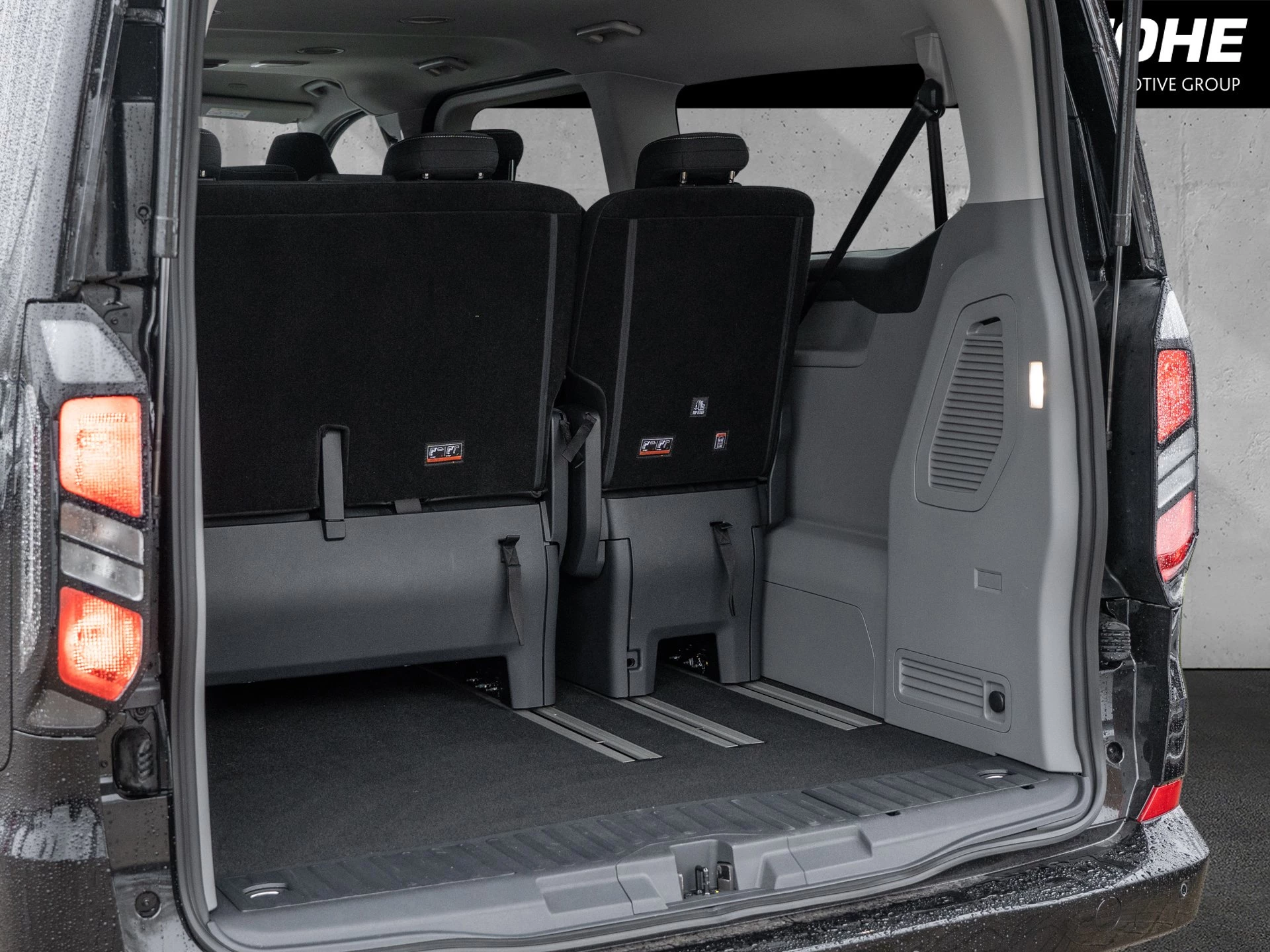 Ford-Tourneo Custom-image-8