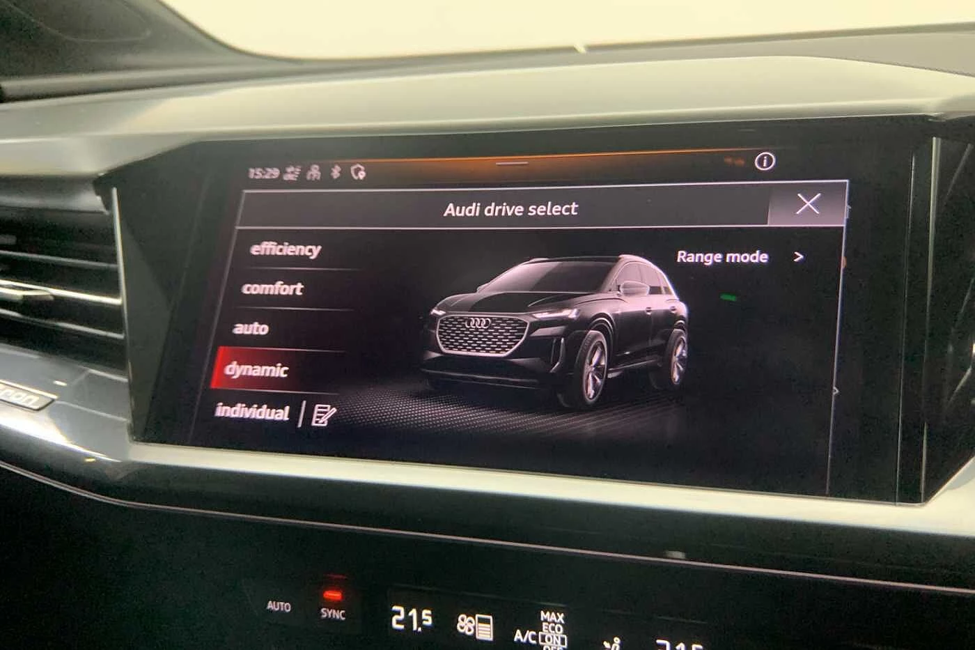 Audi-Q4 e-tron-image-17
