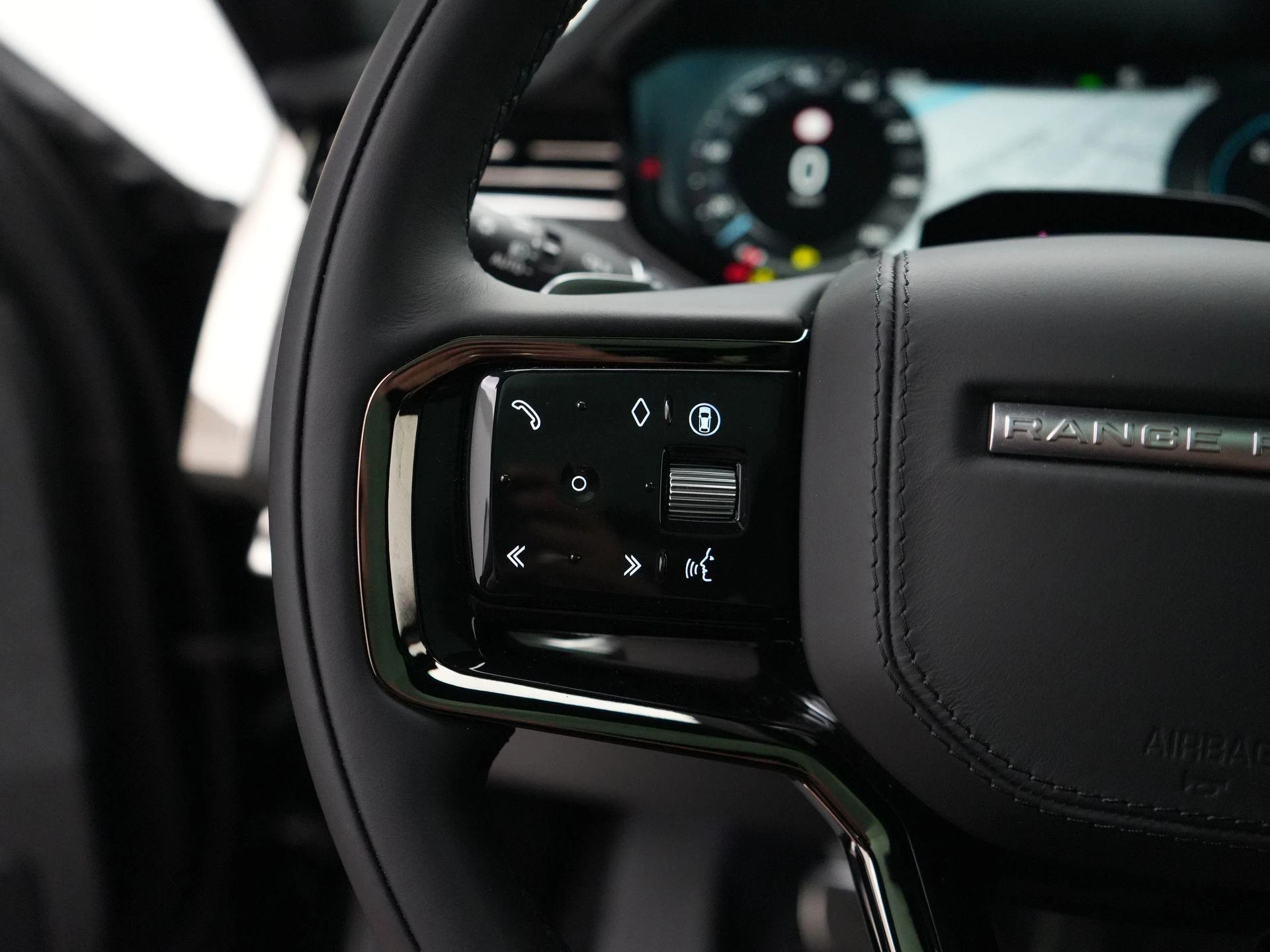 Land Rover-Range Rover Sport-image-15
