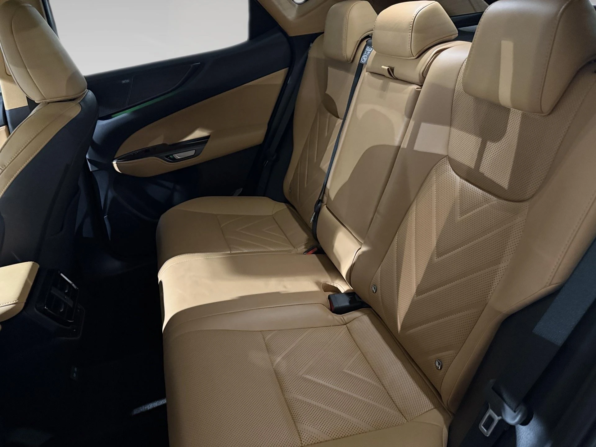 Lexus-NX-image-10