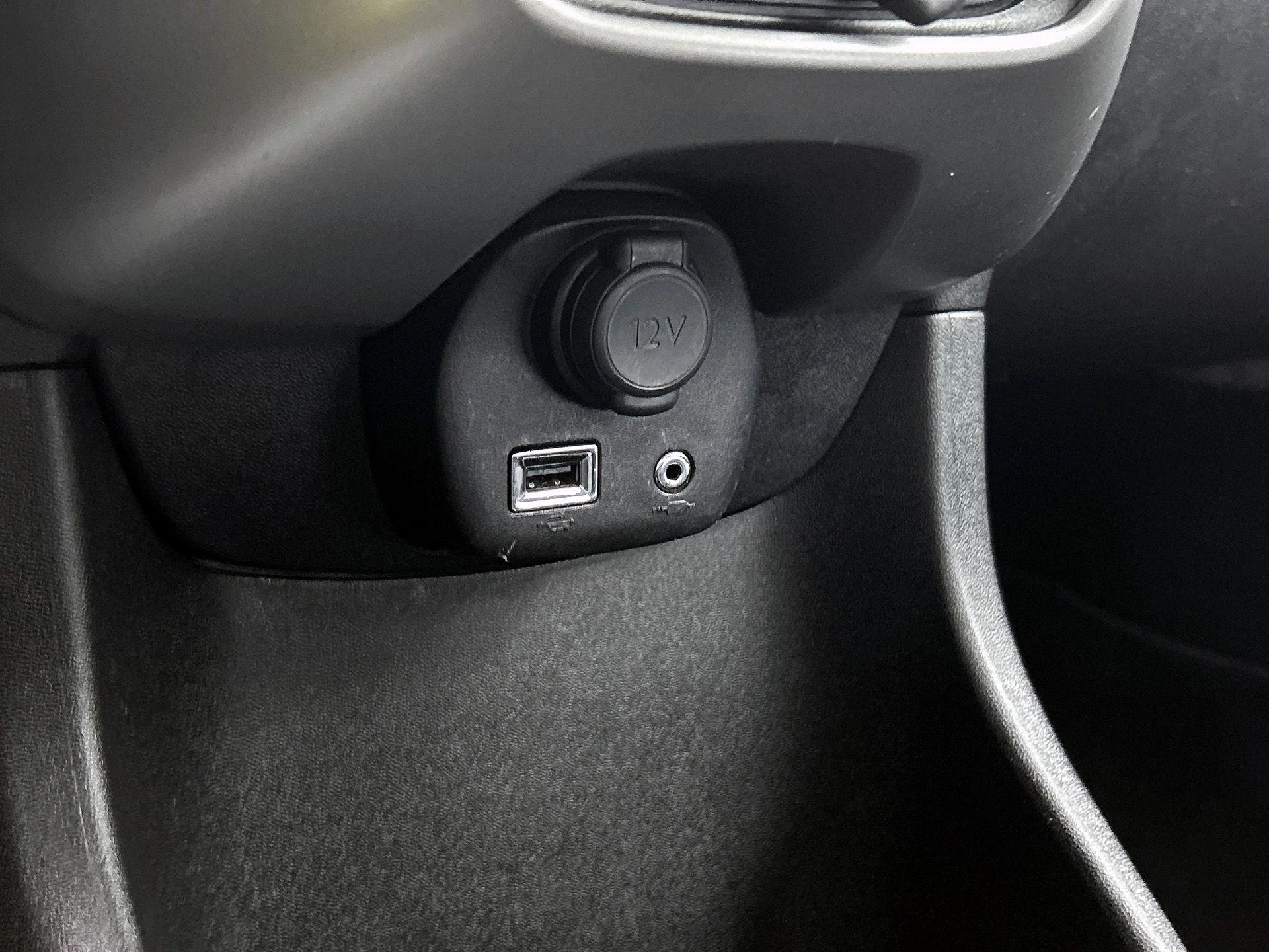 Peugeot-108-image-22