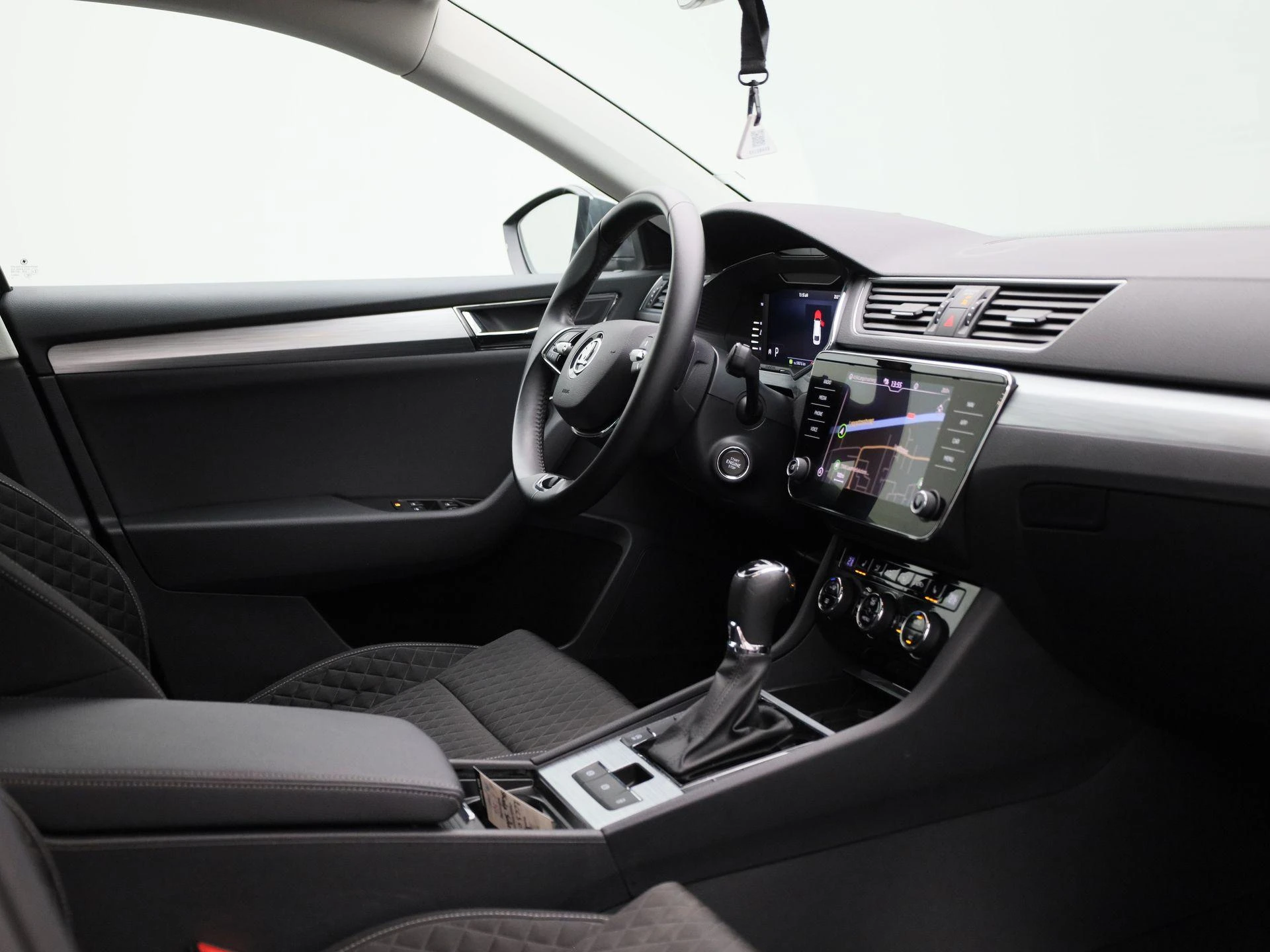 Škoda Superb Combi 1.5 TSI ACT 110kW DSG7 Ambition