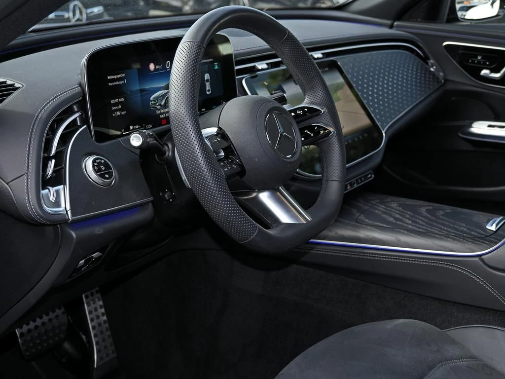Mercedes-Benz-E-Klasse 200-image-9