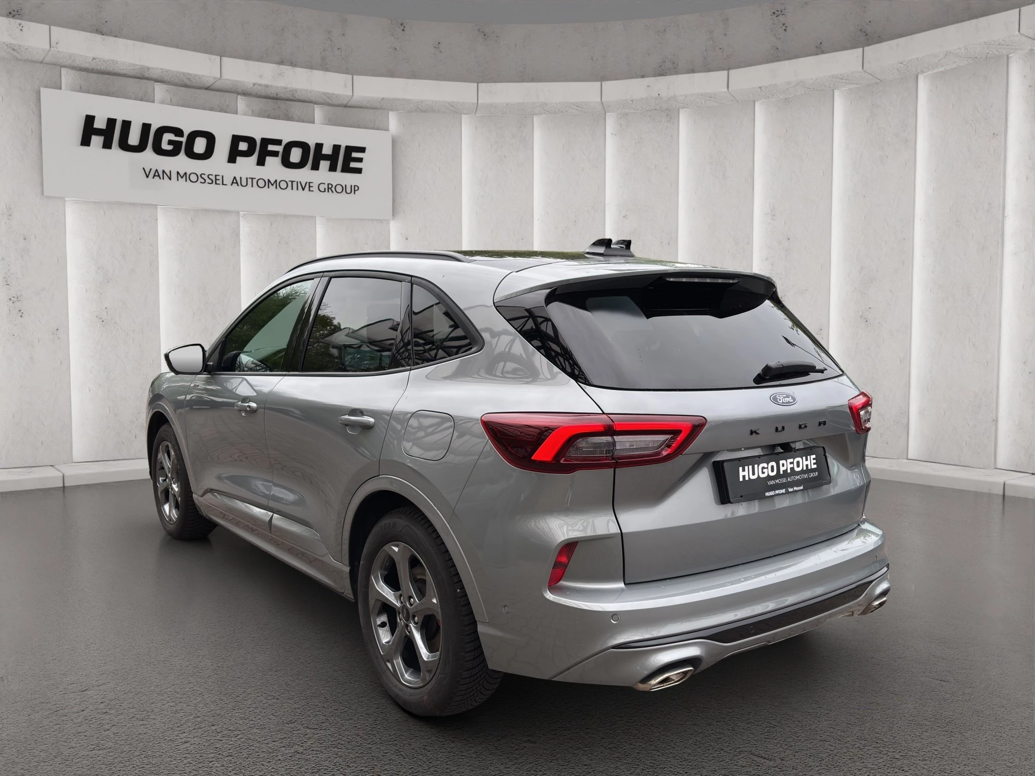 Ford Kuga ST-Line X Aut.*PANO*AHK*360GRAD*LED-MATRIX*NAVI*GRA*WINTER-PKT.